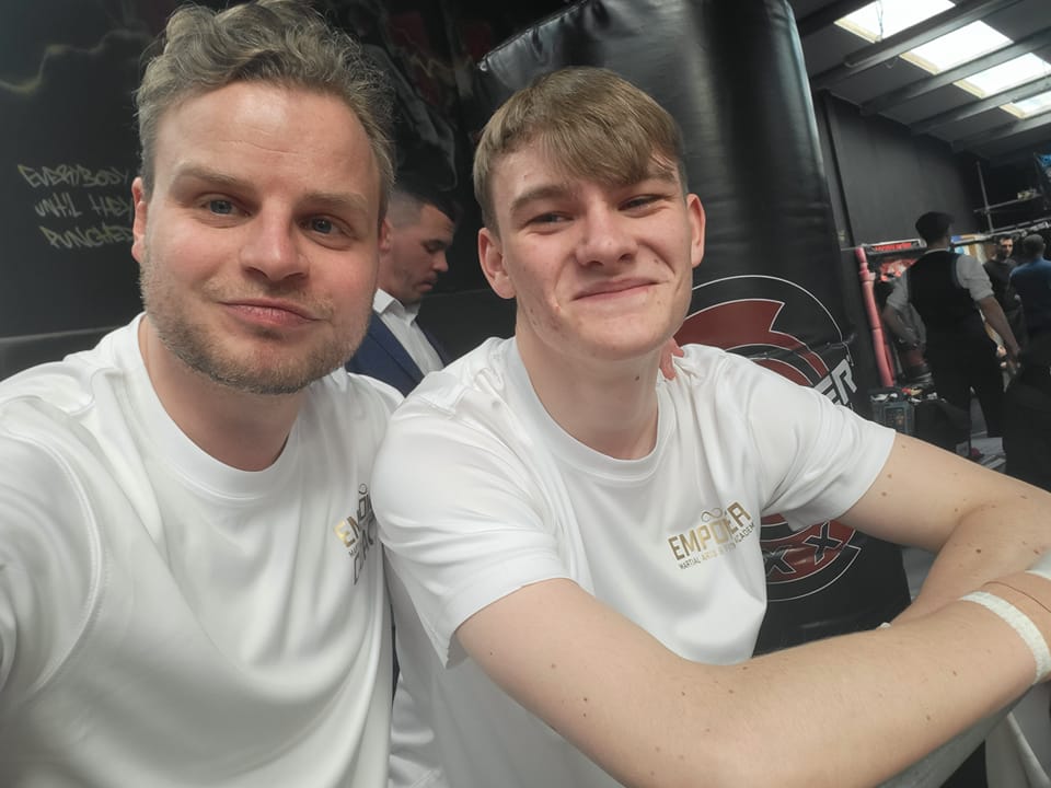 Tom Cribb's first public fight and boxing career
