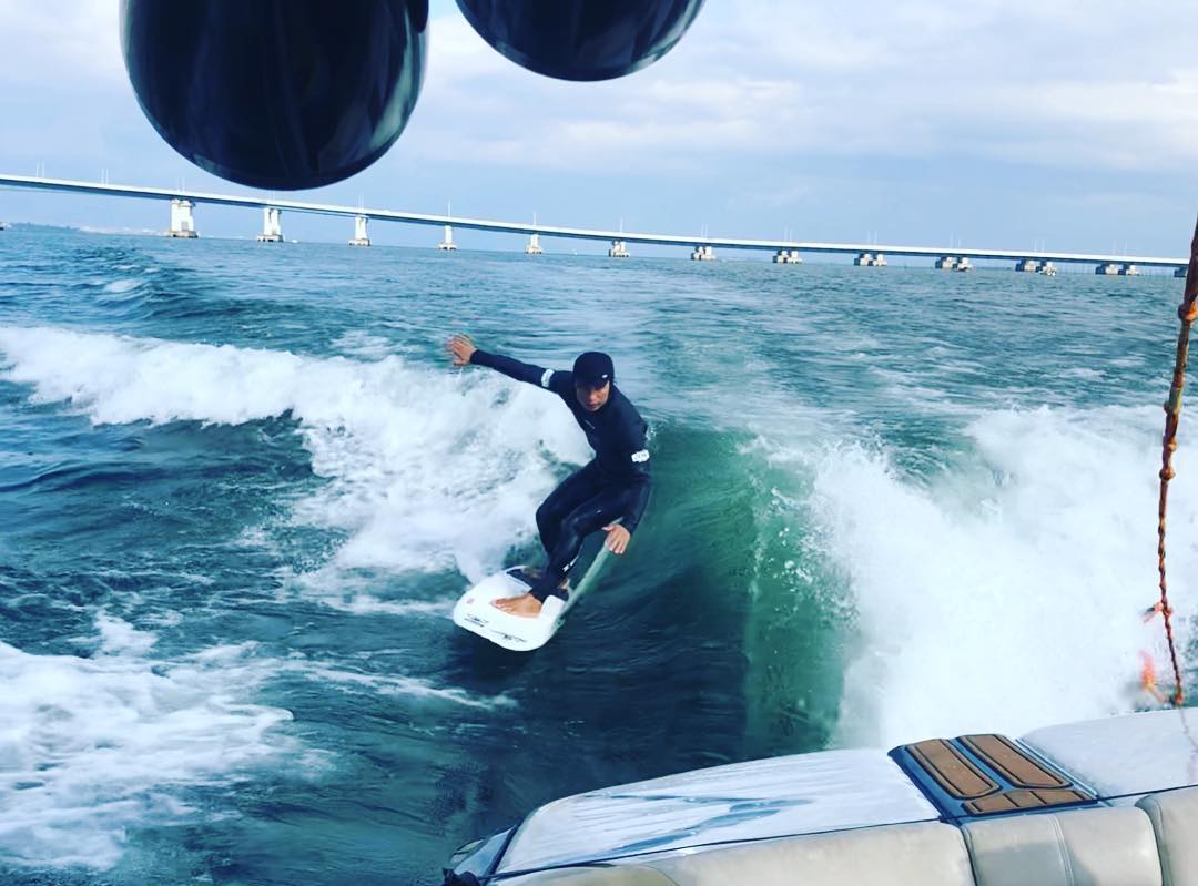 Olosurf 世界の波 Kushibe007 Centurionboats Wakesurfing Wakesurf Surfing Surf Wake Lakebiwa ボートサーフィン ウェイクサーフィン サーフィン 琵琶湖 Facebook