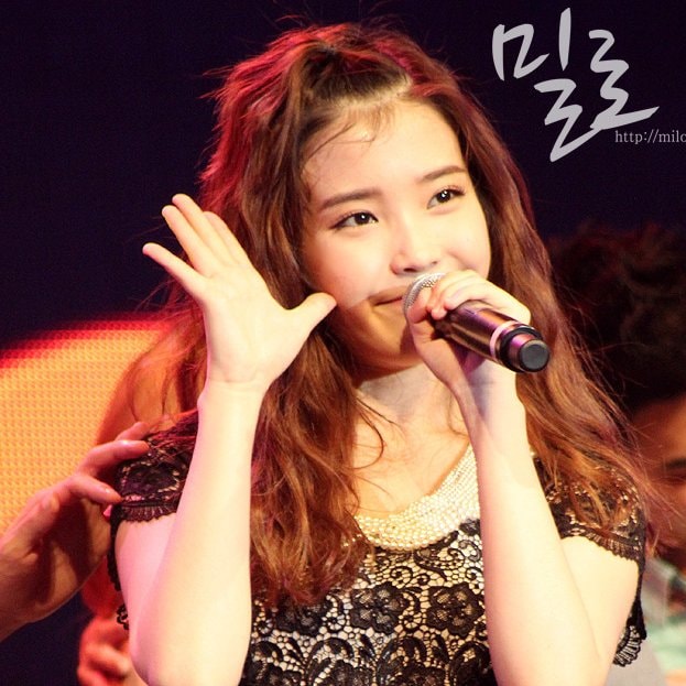 잊어야한다는마음으로 Concert Live Clip @ 2018 IU 10th Anniversary