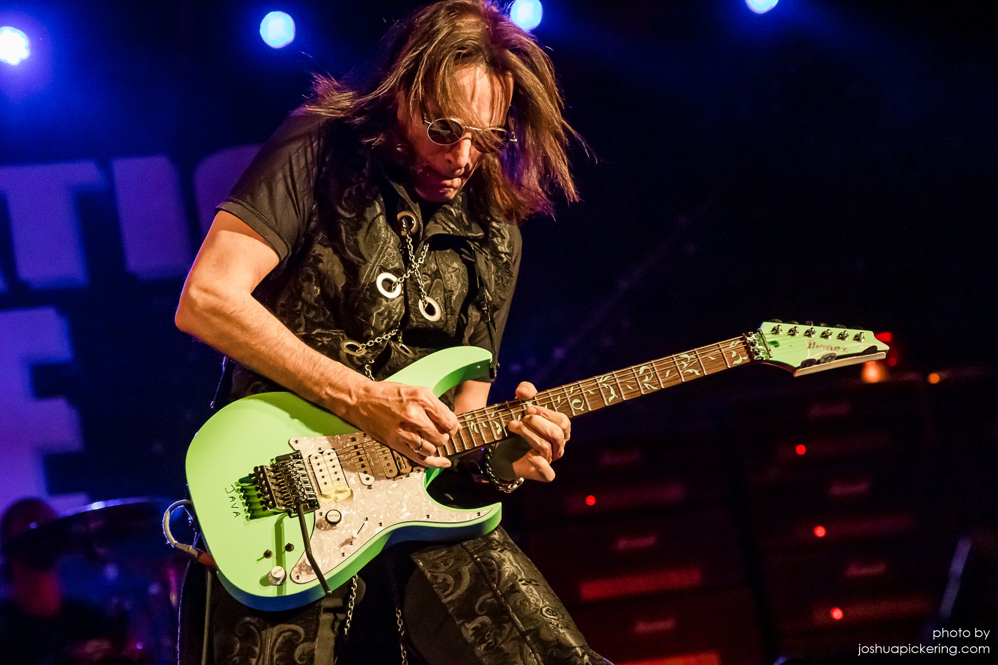 That's a wrap on The Generation Axe Tour! Thank you! Nuno