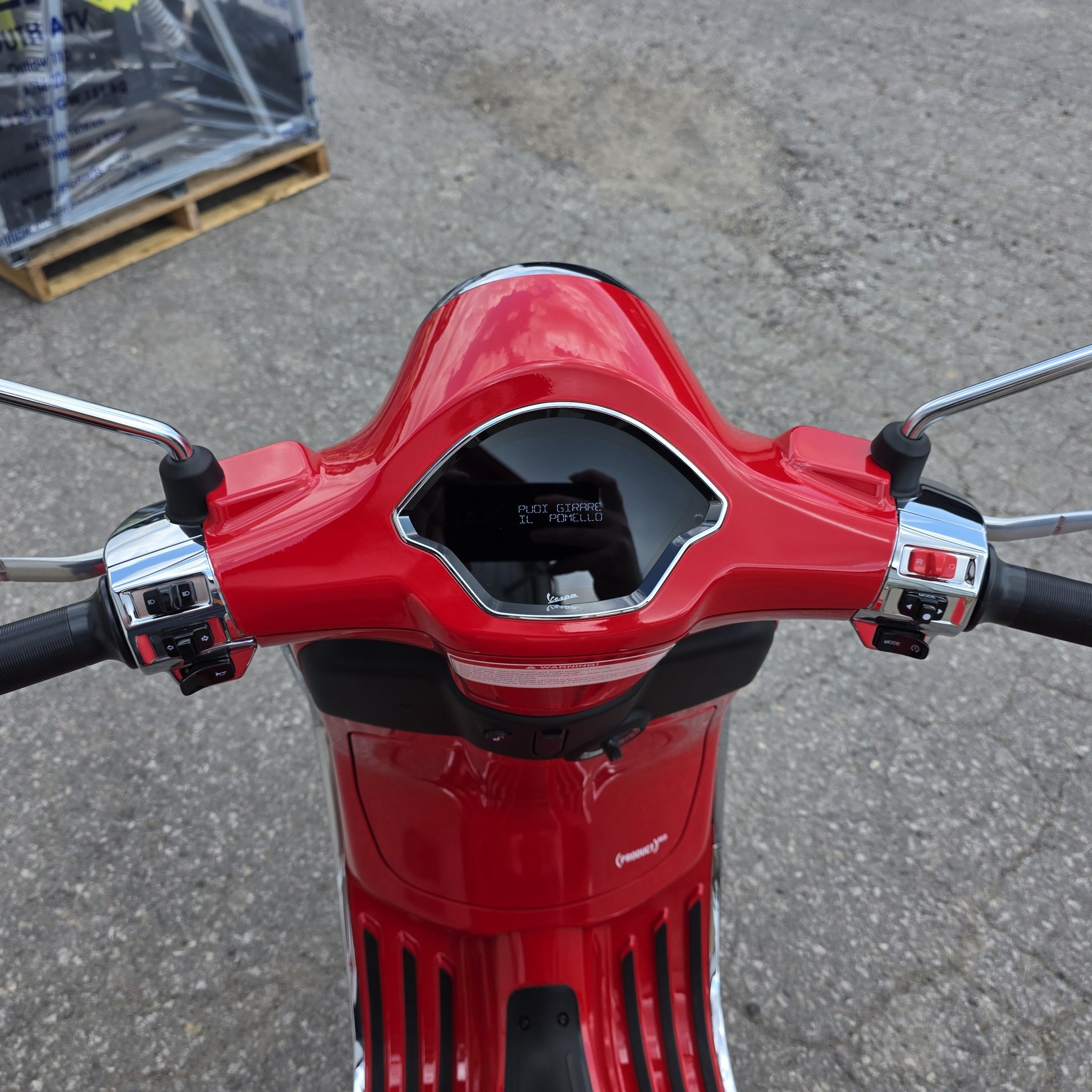 チャーム A This slightly used 2027 Vespa Primavera 150 RED could be yours