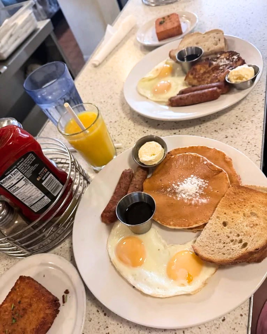DINER DC's Monday breakfast favorites to go or for here