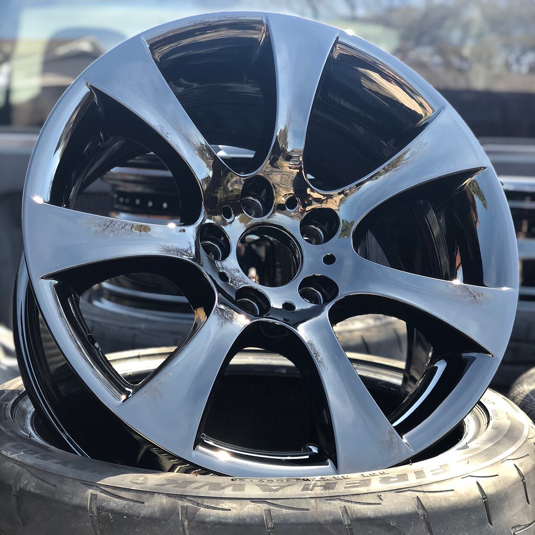 BMW 525i wheels powder coated... - Unit F14 Powder Coating