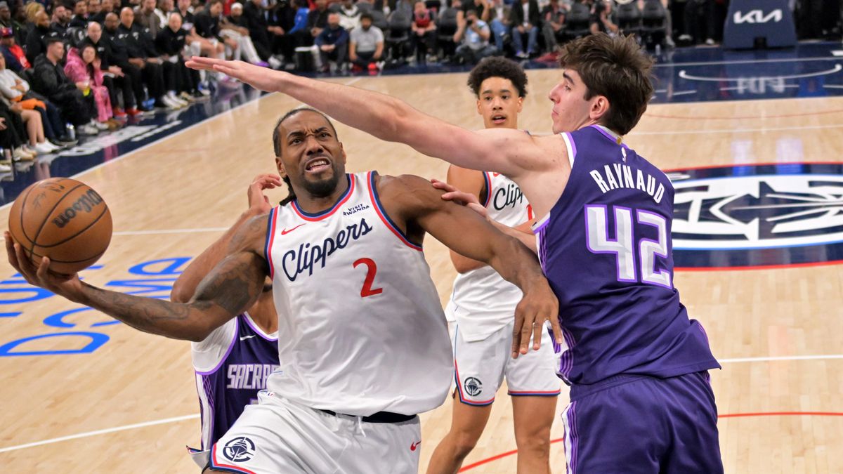 Rookie - Kings' Doug Christie reveals the areas Maxime Raynaud must ...