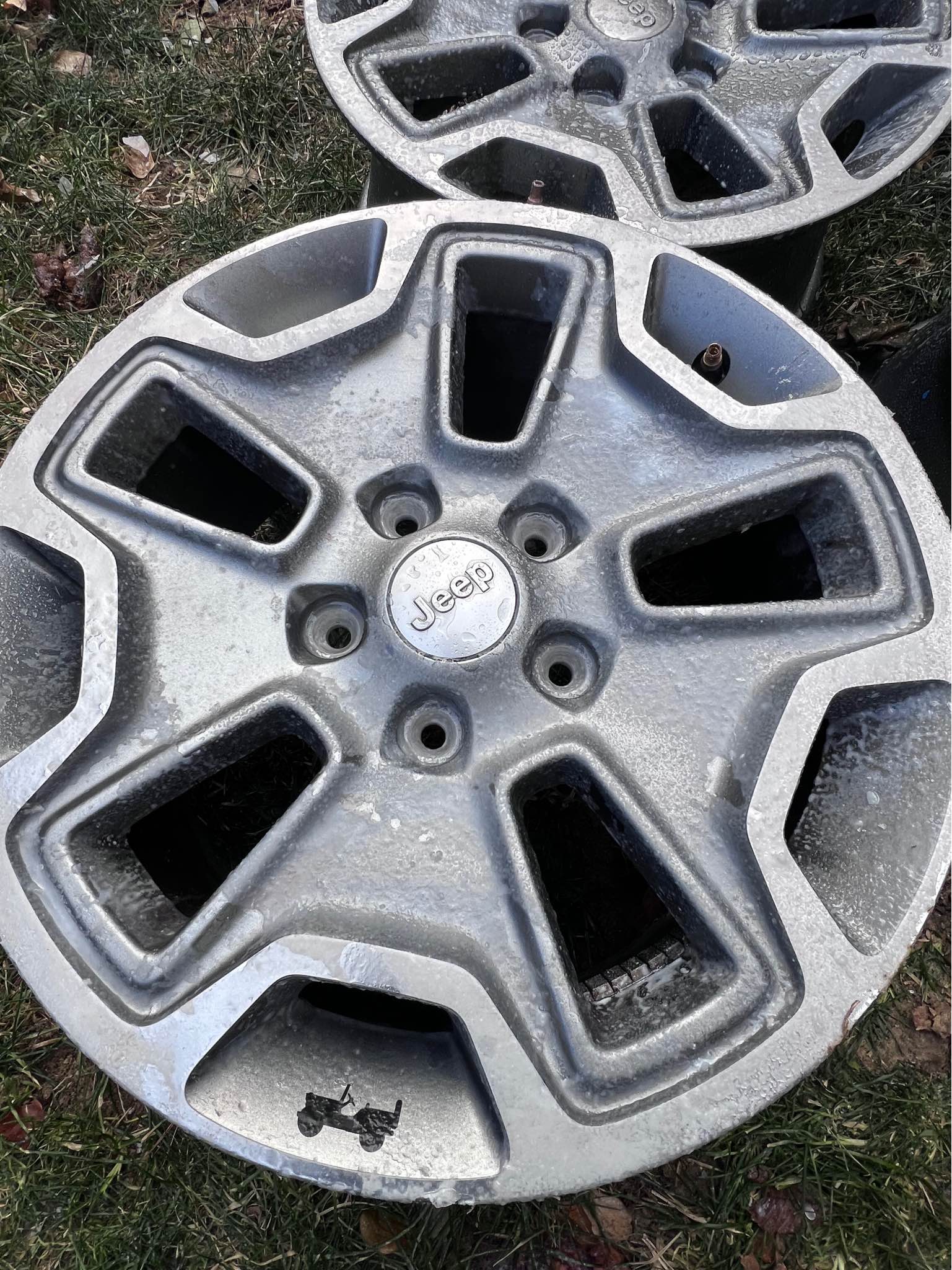 5 Jeep Rims - Car Wheels, Tires & Parts - Columbus, Ohio | Facebook ...