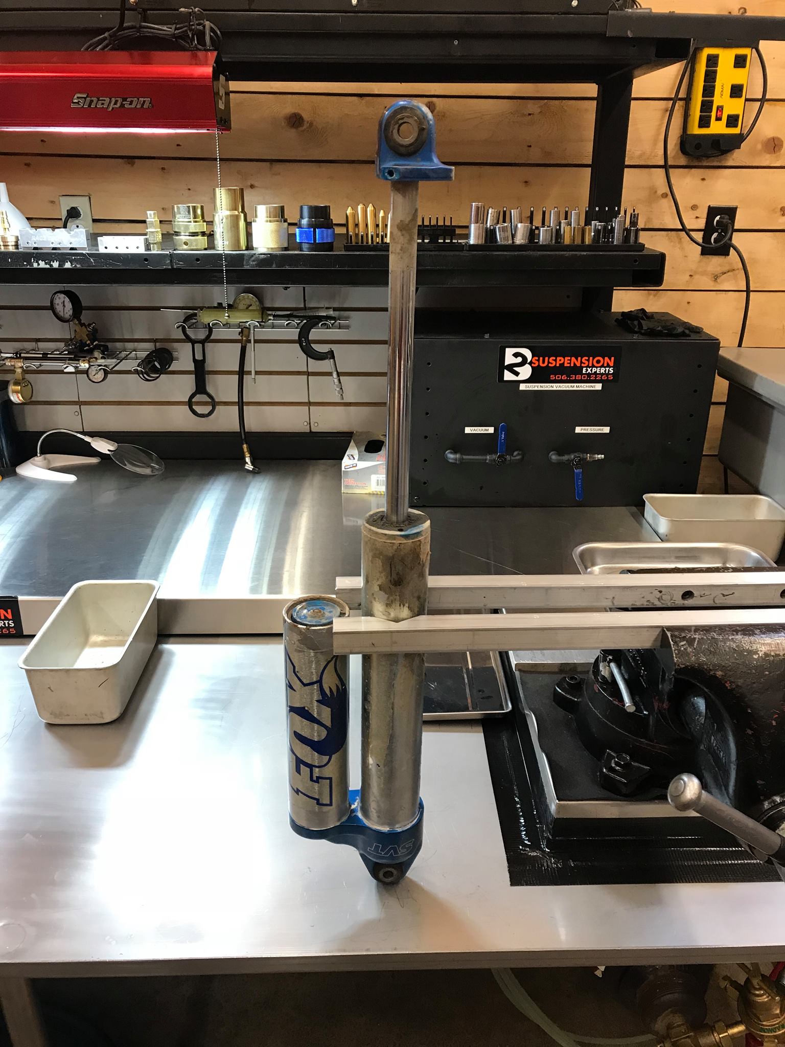 Ford Raptor FOX shock rebuild and... - B2 Suspension Experts