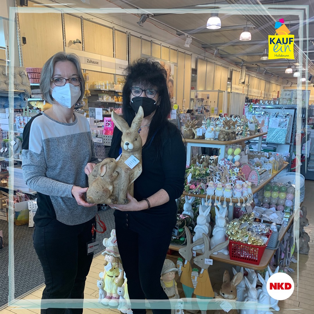 Bei NKD bekommt ihr gerade tolle Osterdeko! 🐰🐣 Natascha & Gerlinde freuen sich über euren Besuch. 🙂