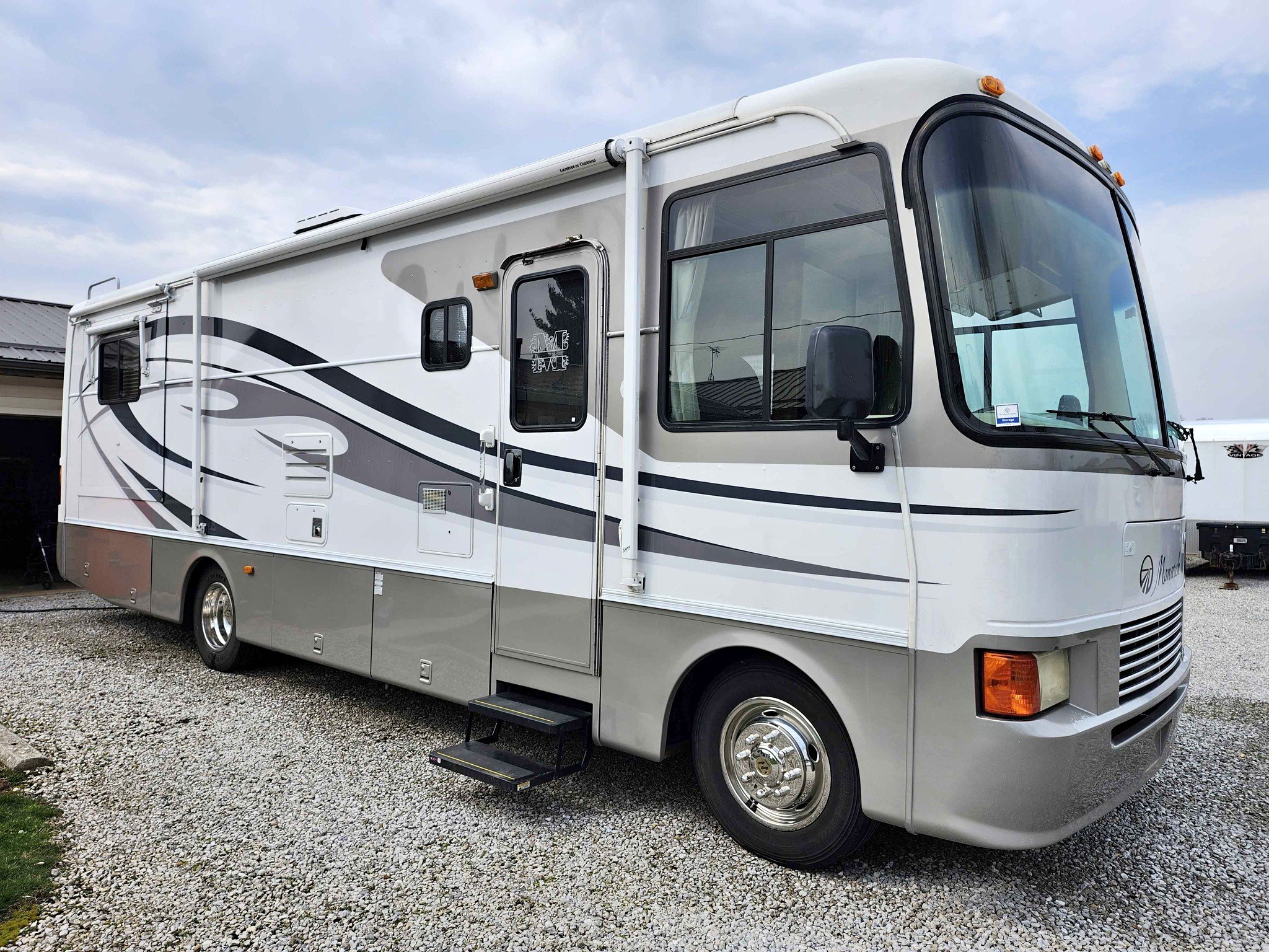 Monaco Monarch SE - RVs & Campers - Homer, Ohio | Facebook Marketplace ...