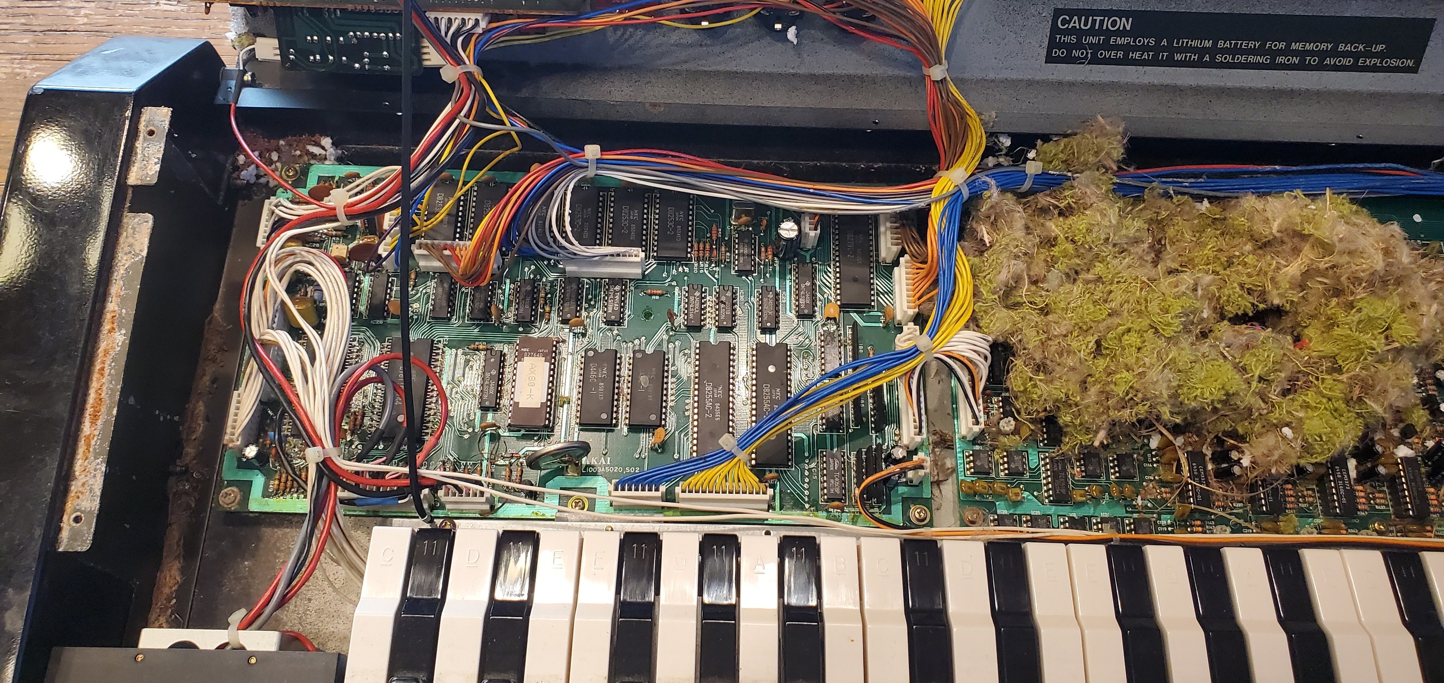 Akai AX-80 restored with new cedar side panels