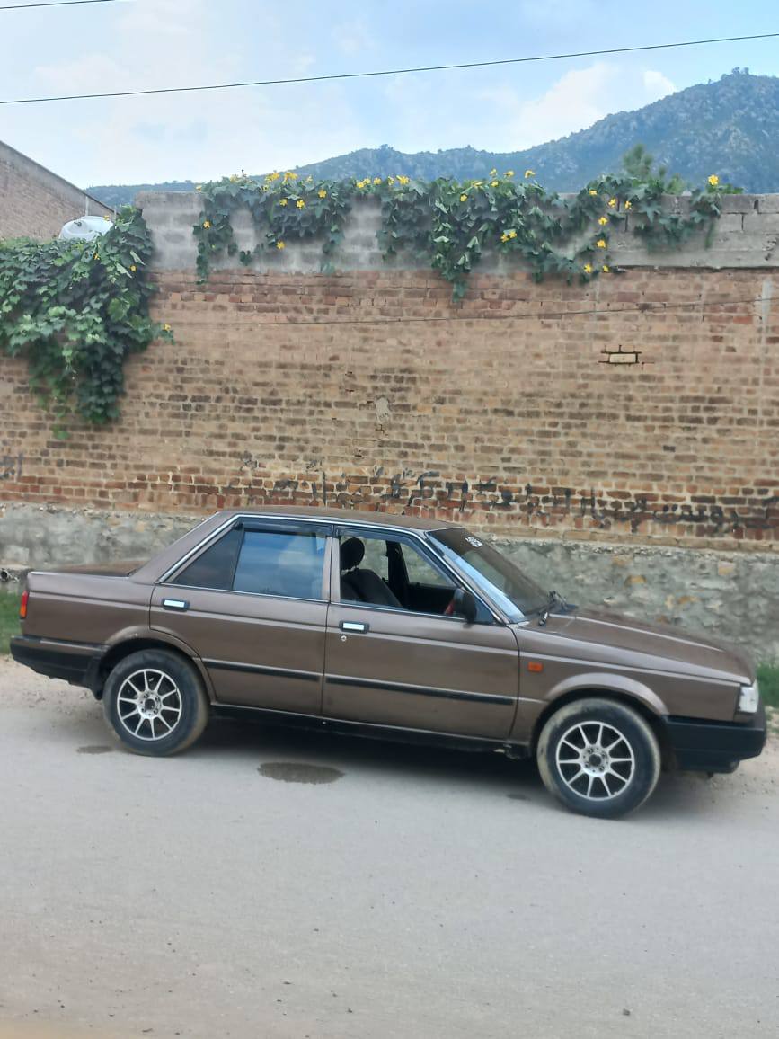 1986-1994 Nissan Sunny 1.3DX saloon for sale