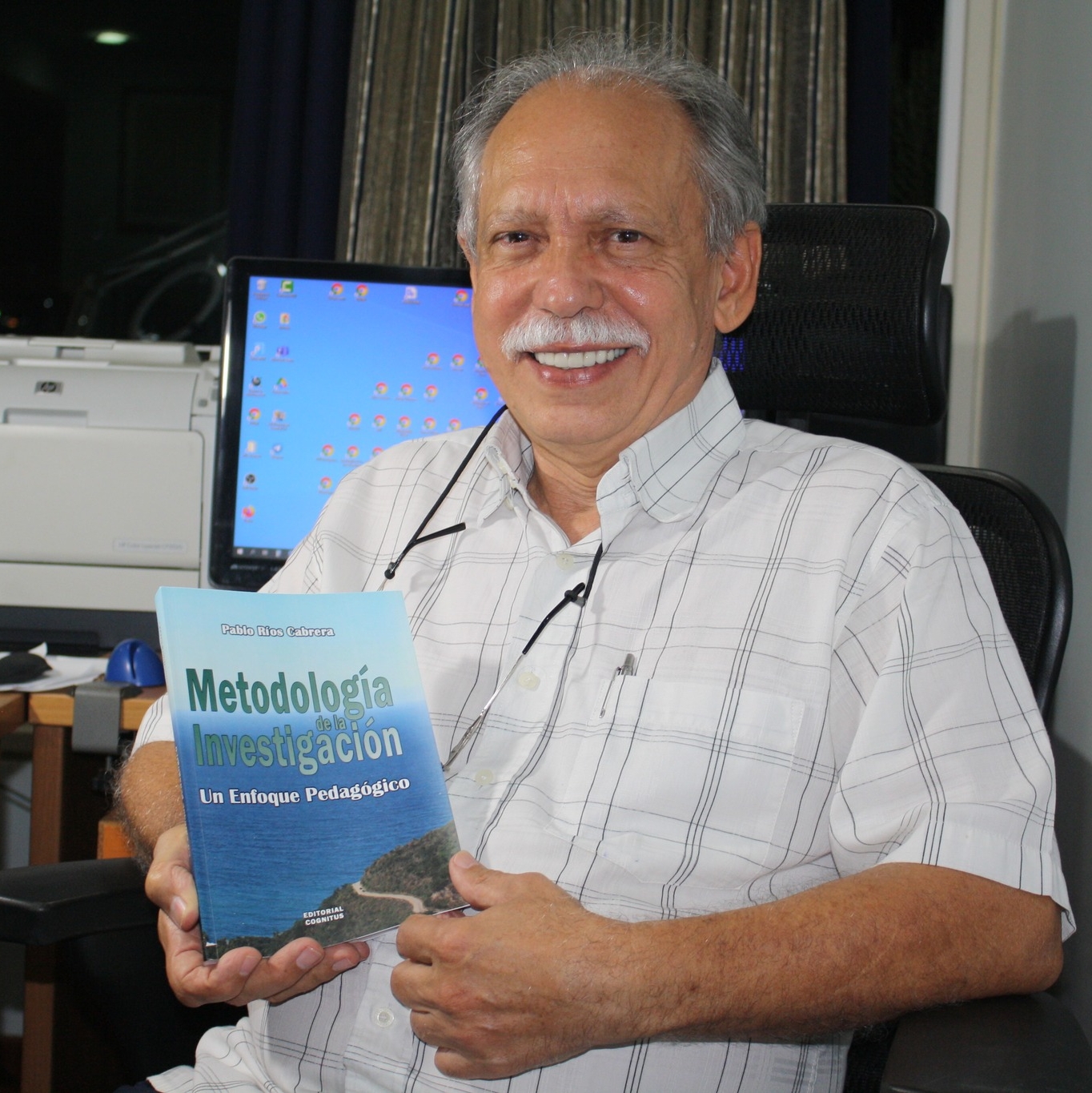 Profesor Pablo Ríos Cabrera... - Profesor Pablo Ríos Cabrera