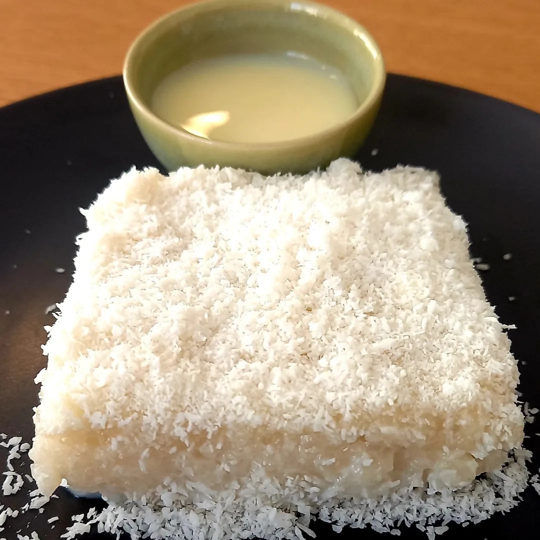 Divino - Cuscuz de Tapioca. A tapioca ou Bolo Podre é uma sobremesa ...