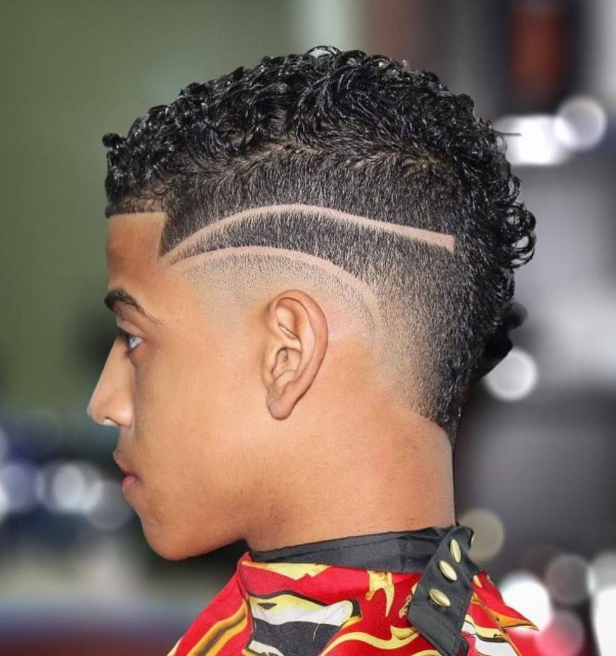Degrade A Blanc Cheveux Bouclés