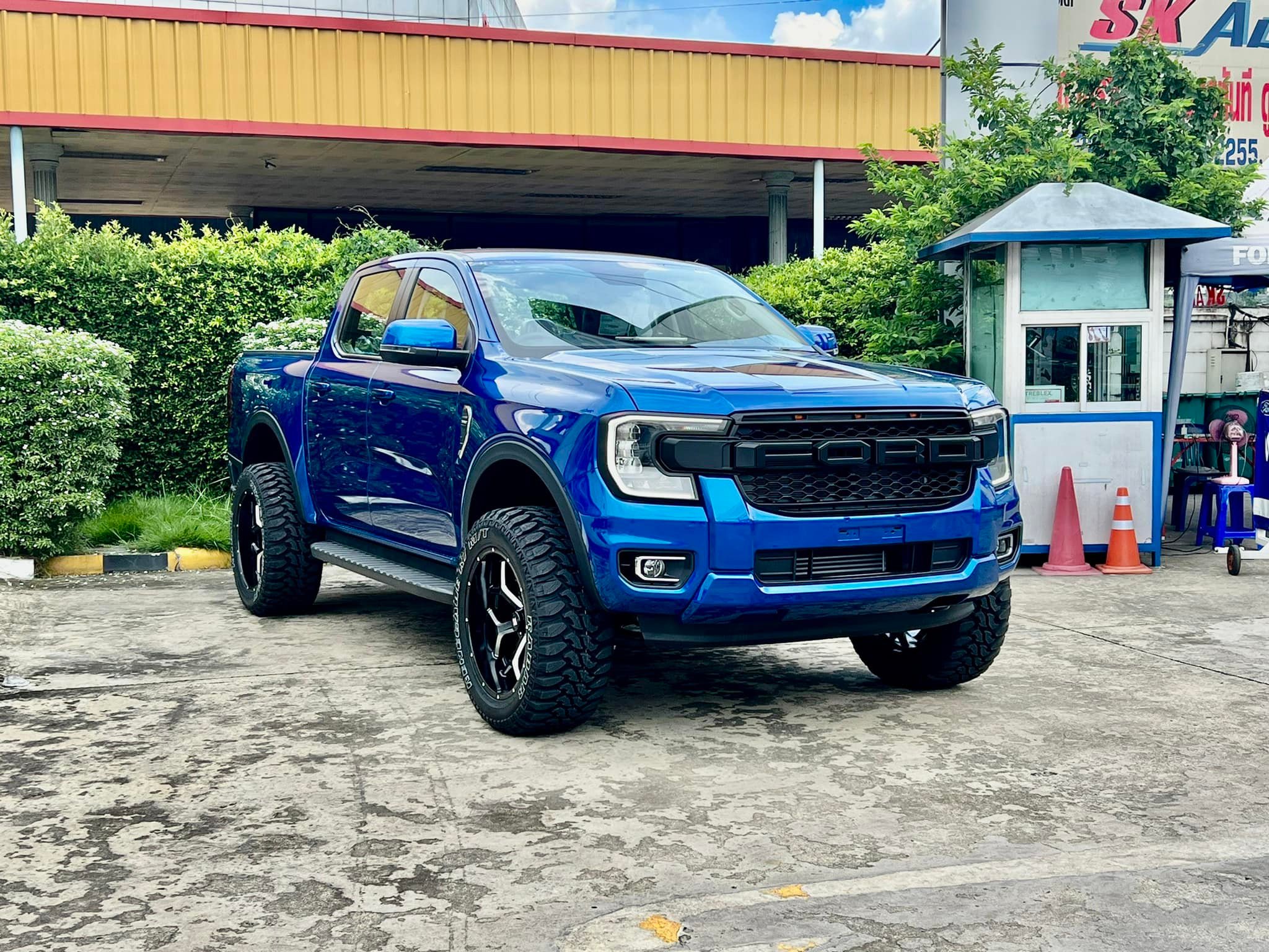 แต่งเบาๆก็หล่อแล้วคับ Next-Gen Ford... - ภูมิ ฟอร์ด ปทุมธานี