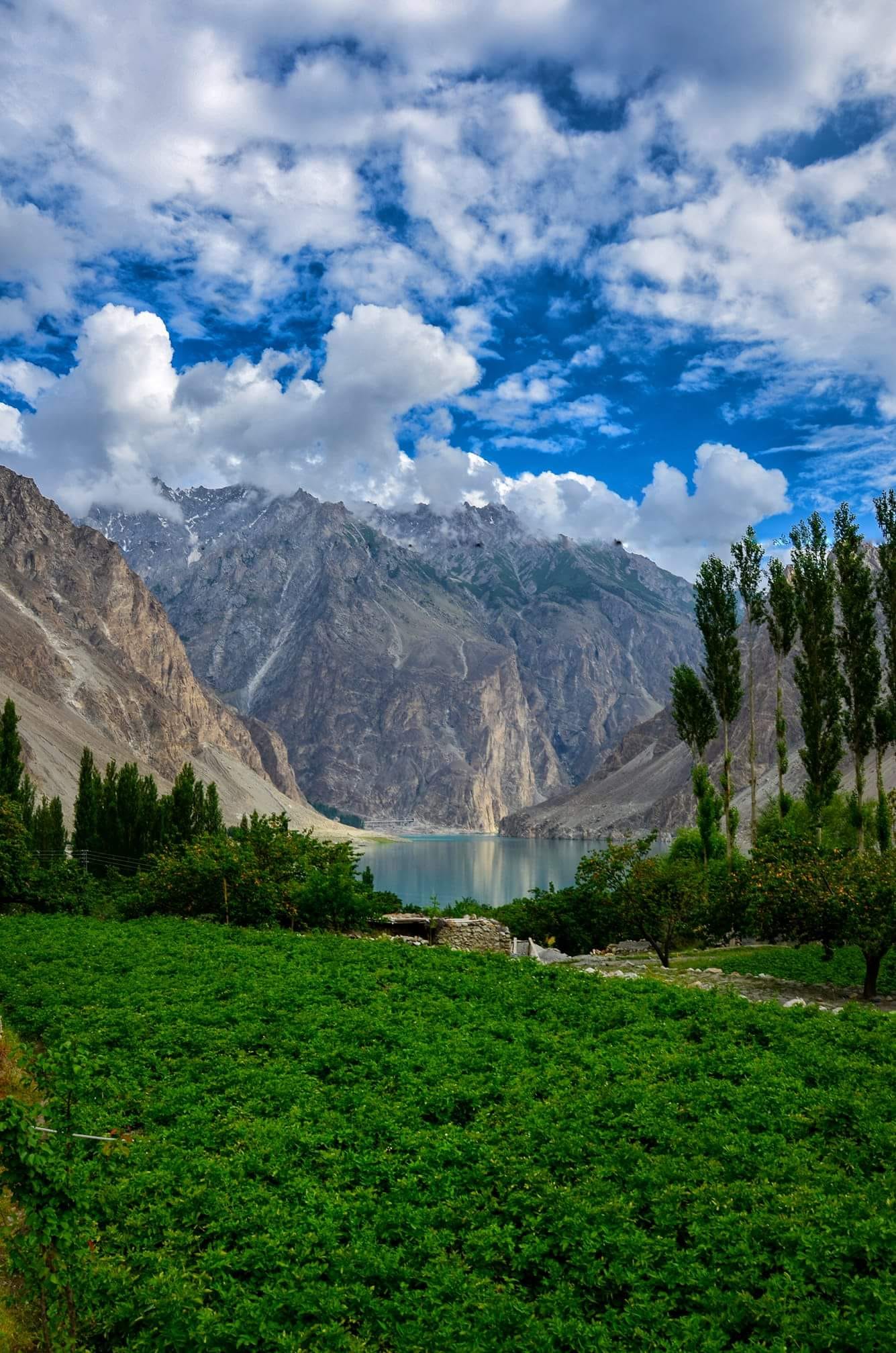 Beautiful Attabad Lake, Shishkat... - 999,999,999 Pictures | Facebook
