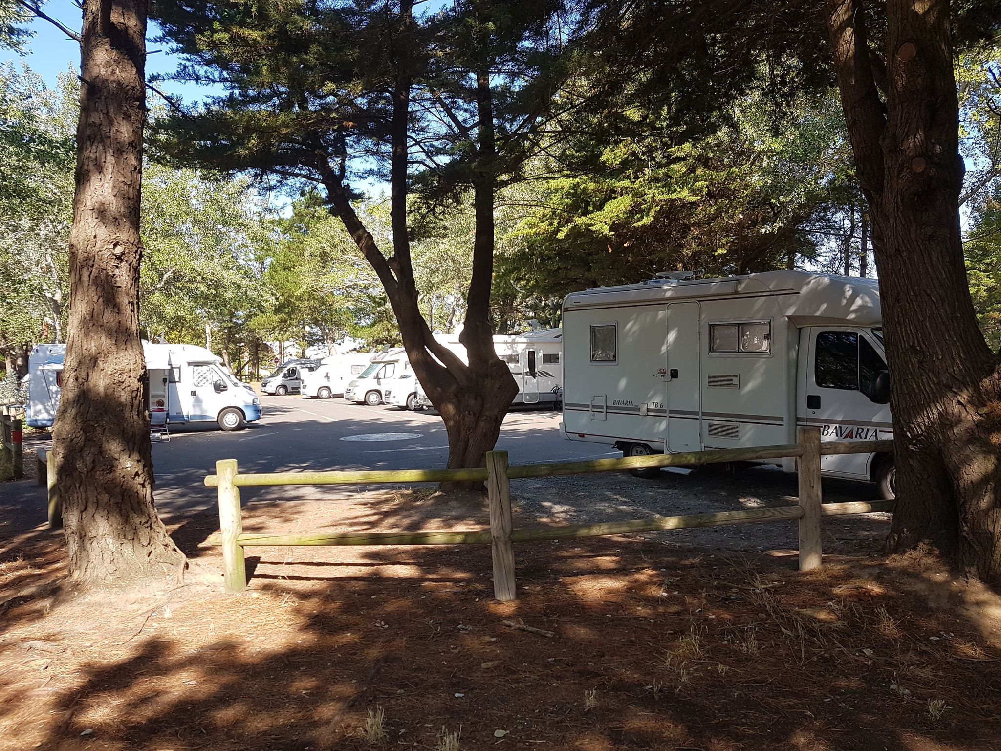 Aire Camping car Les Pimprenelles Saint Jean De Monts
