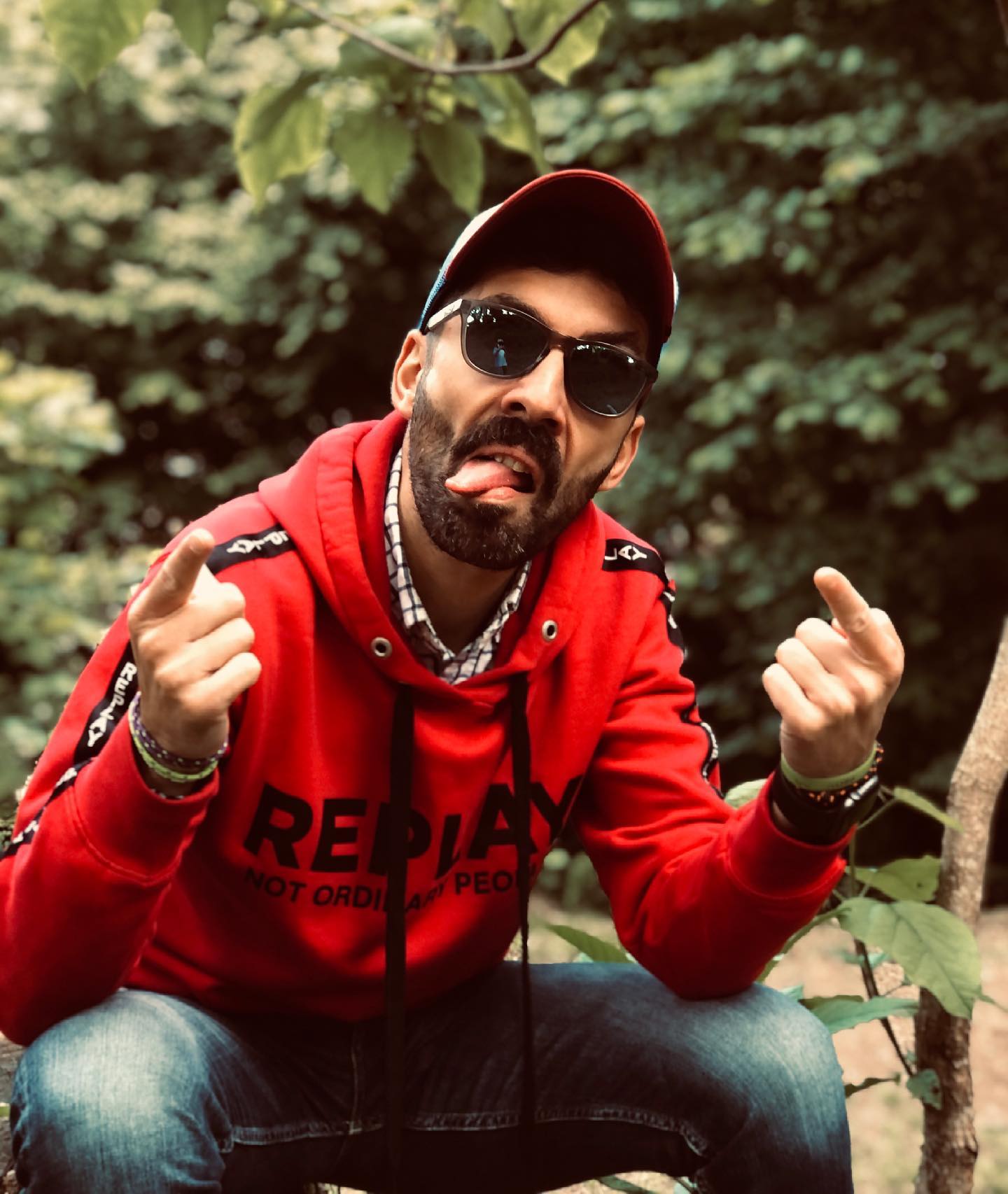 EL... - Simón R. Puga Peluqueros y Barberos. Gregorio Espino 2