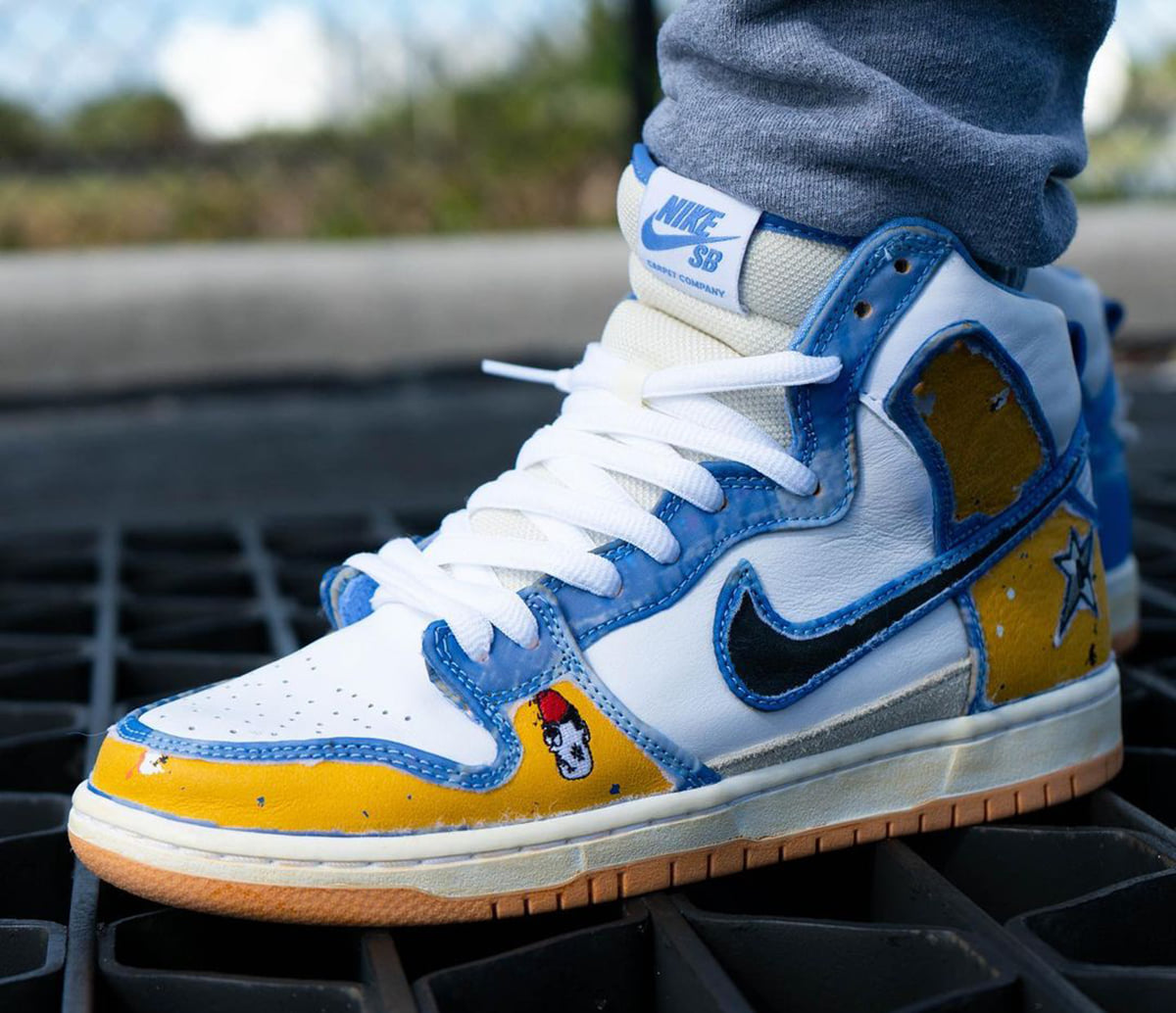 The Carpet Company x Nike SB Dunk High has a hidden layer
