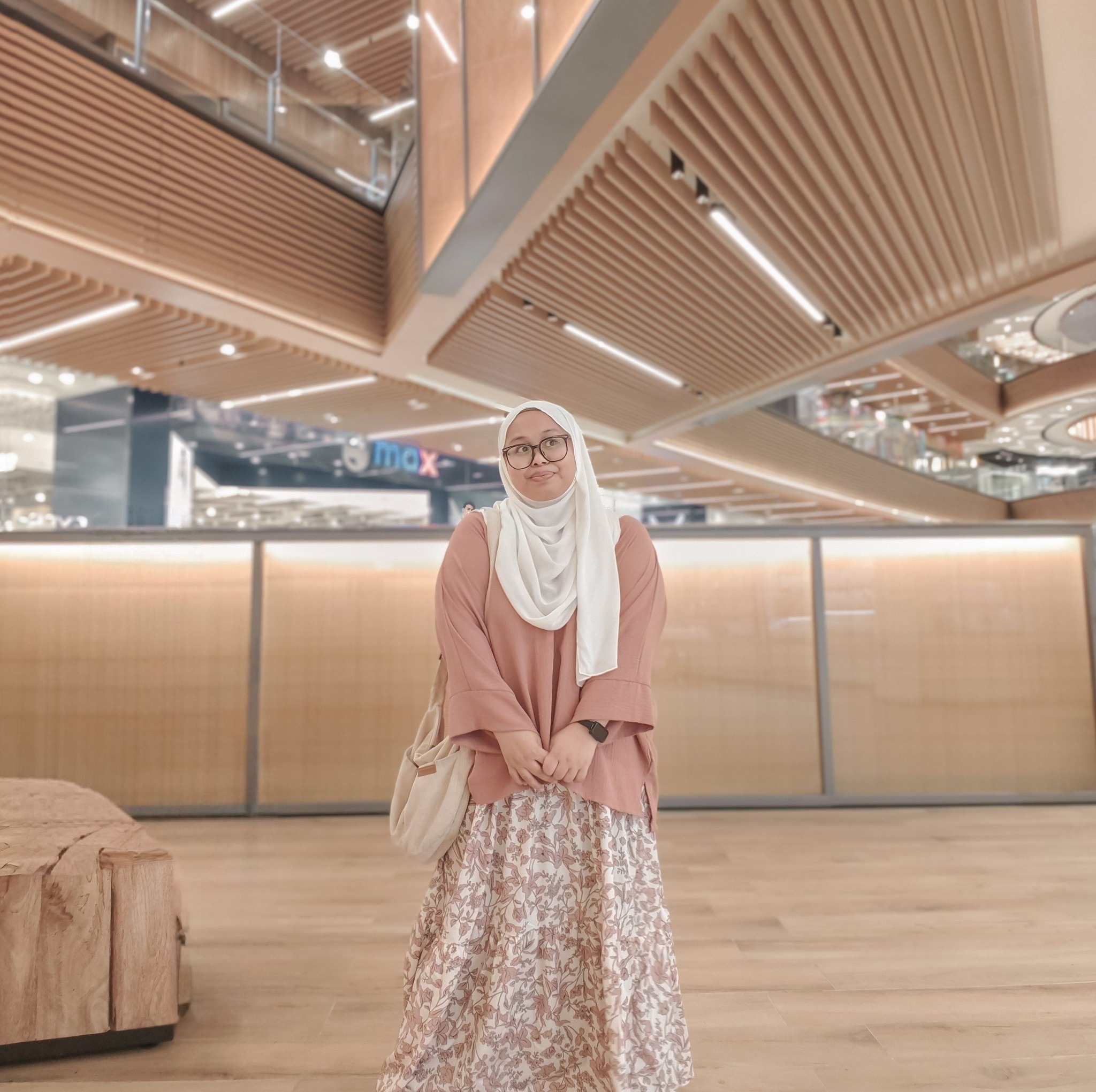 Rafiqa Parsada