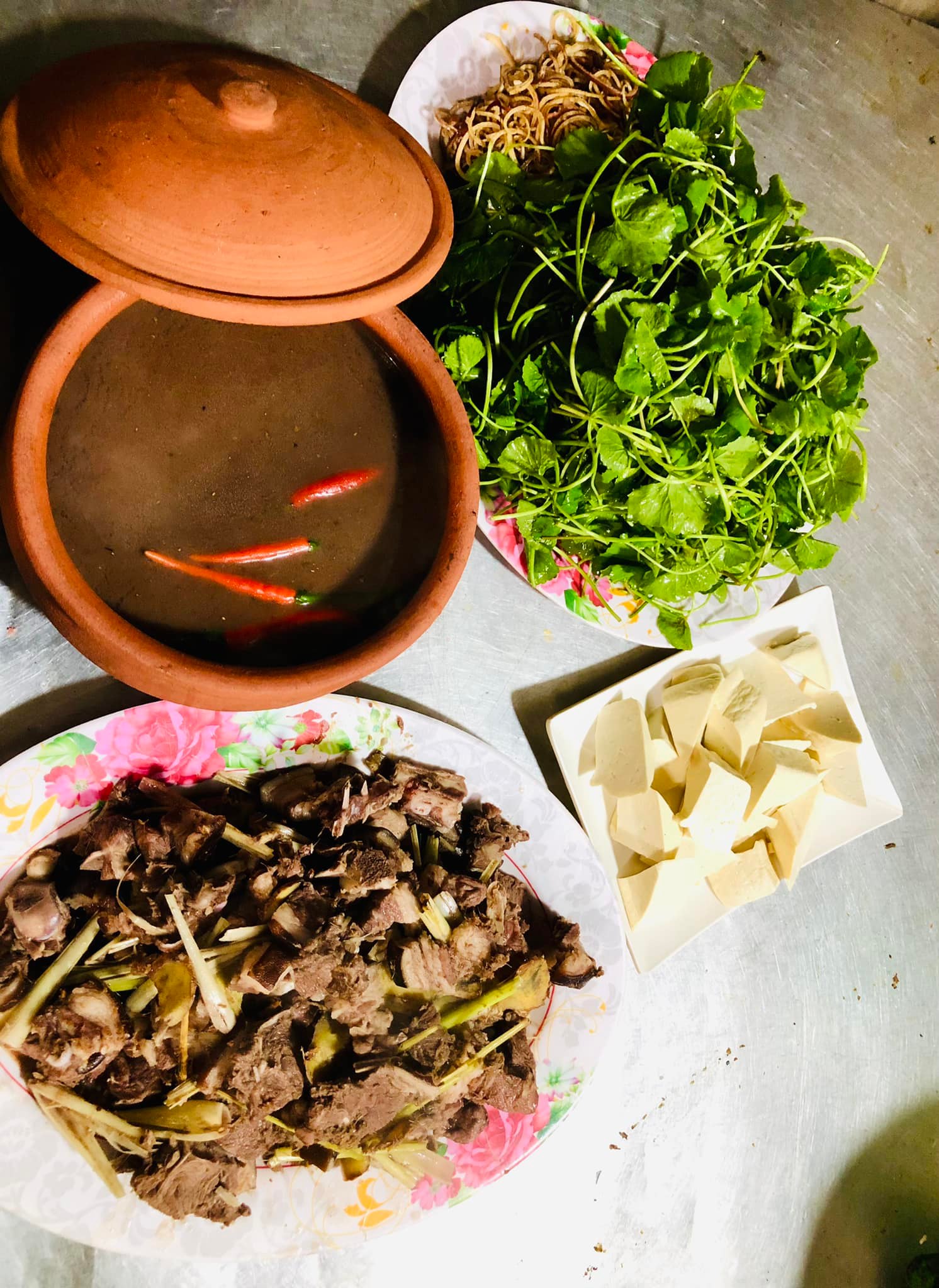 Nhà Hàng 91-Lẩu Chó - Thịt Chó Thui Rơm | Chuyen Thien