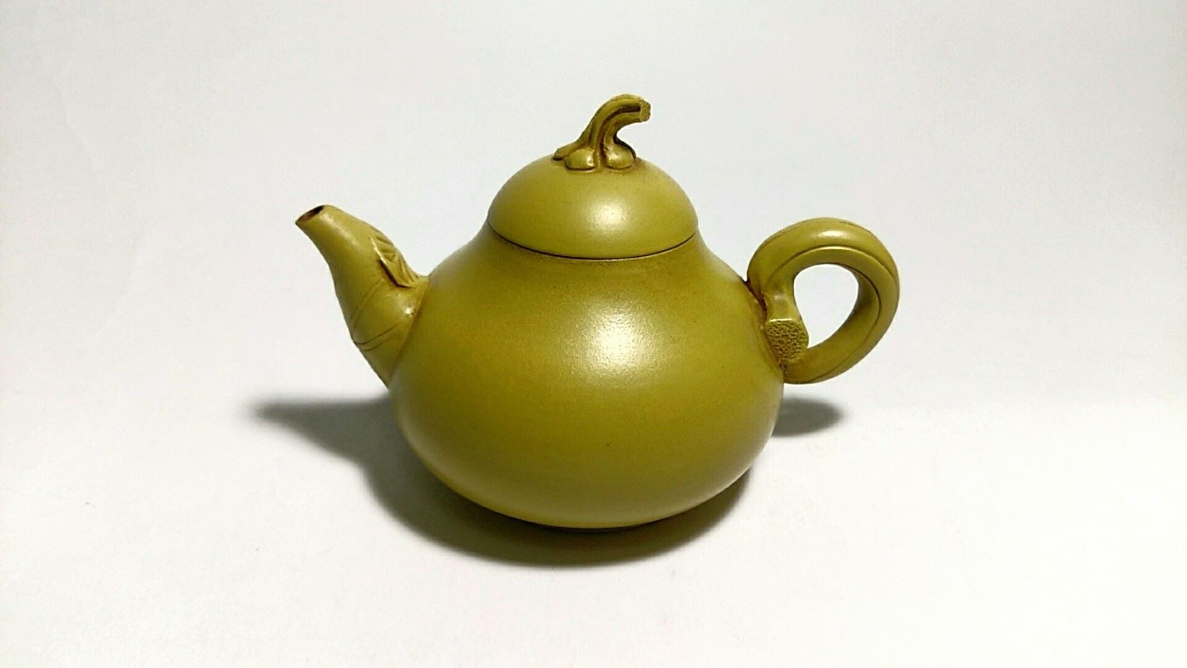 唐盛陶藝戴竹谿老師早期手作《黃泥瓜型茶壺》藝賞～～