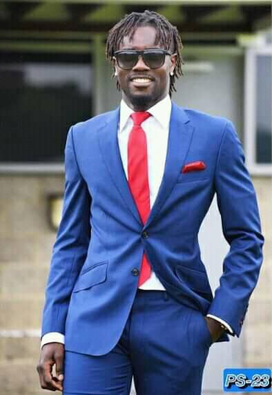 Joyeux Anniversaire Pape Ndiaye Souare 100 Foot Ci Wolof Facebook
