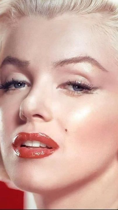 Marilyn Monroe AI 🌟 Fantasy World | Facebook