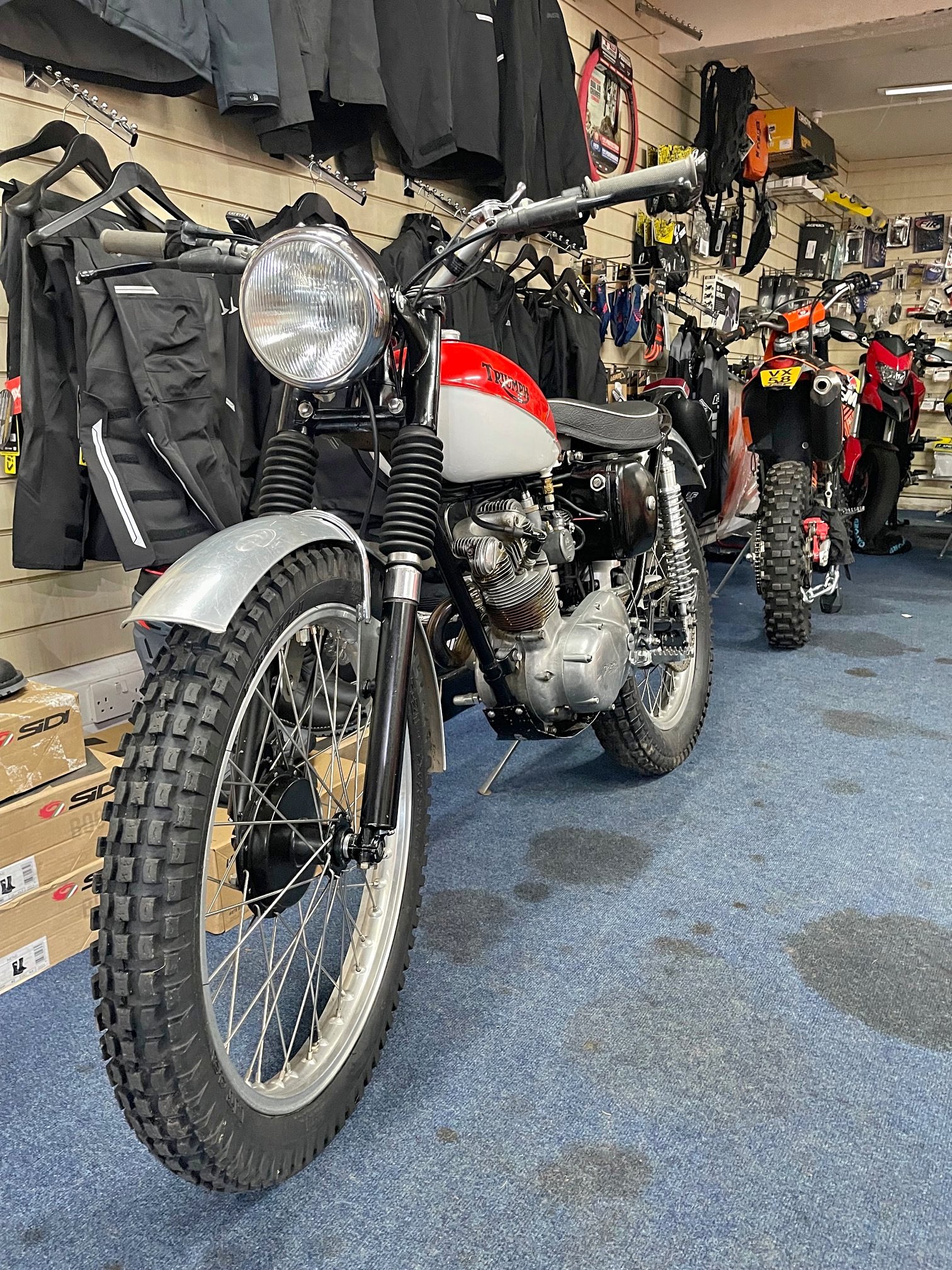 1963 Triumph tiger cub t20 highly modified for long distance trials ...