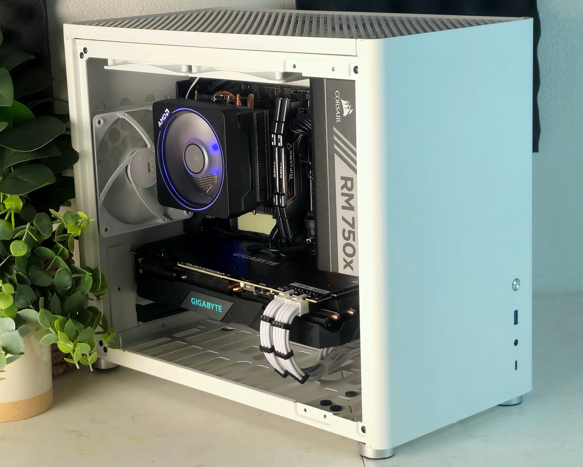 Ryzen 7 3700X PC build with RTX 2070 Super