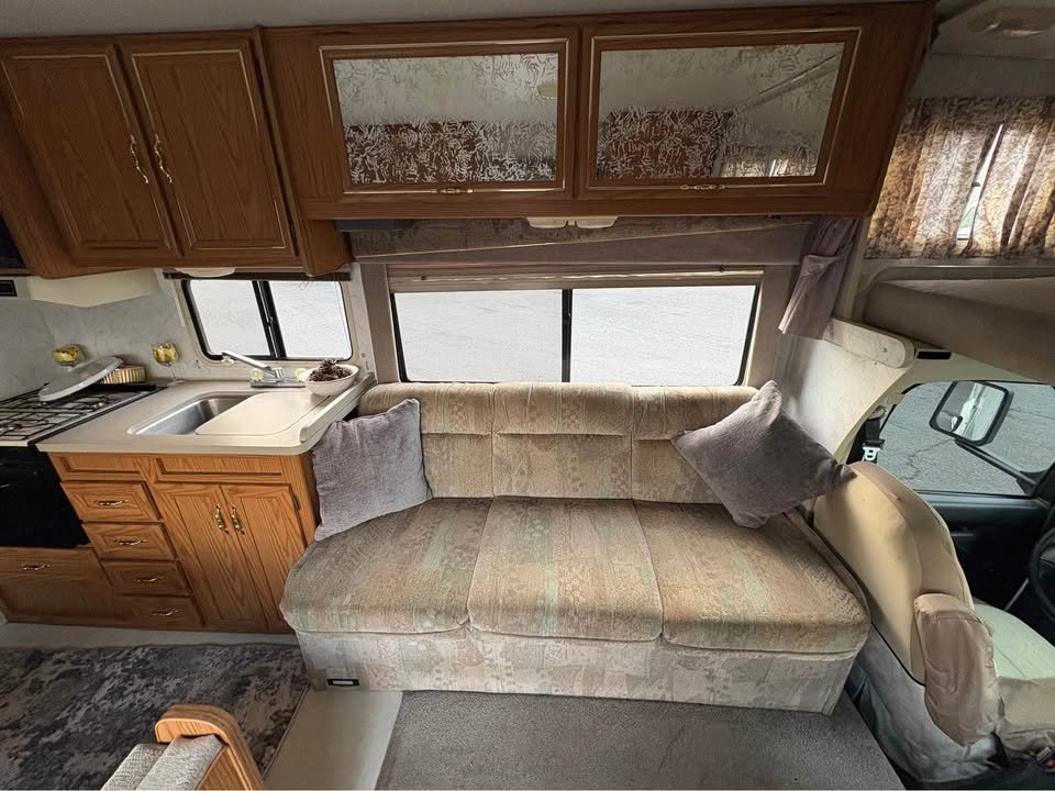 1997 Winnebago Minnie Winnie 29ft Class C Motorhome Only 33k Miles ...