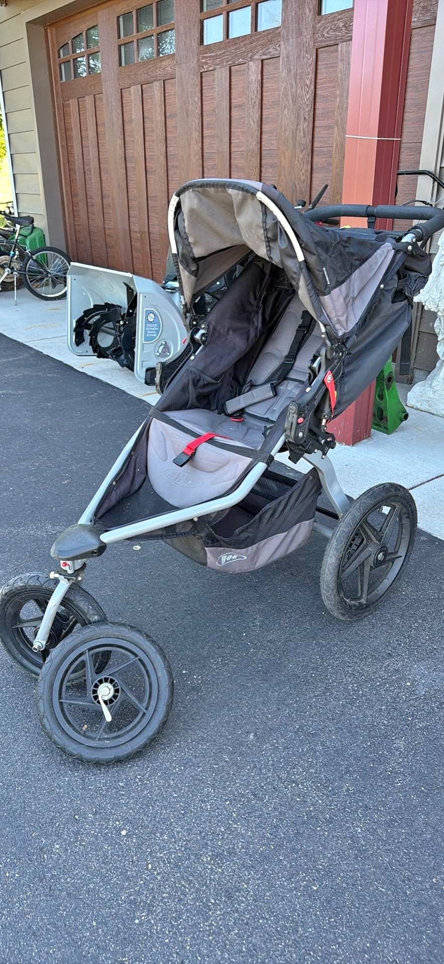 peg perego nido 4-35 Primo Viaggio Infant Car Seat From your first ride Balance + Bottles - Strength:17lb color_SPD-KID