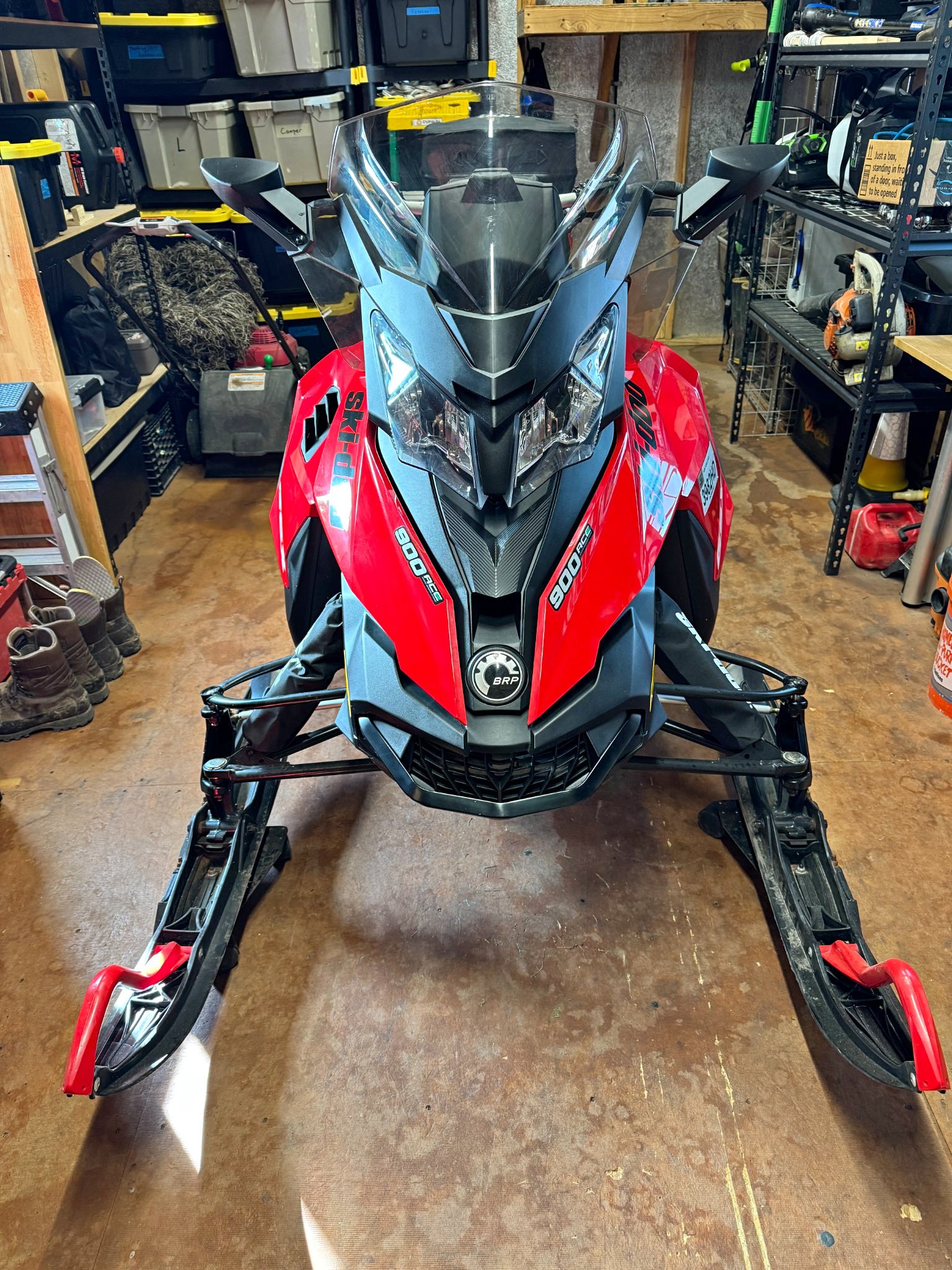 トレントンで販売中のスノーモービル | Facebook Marketplace