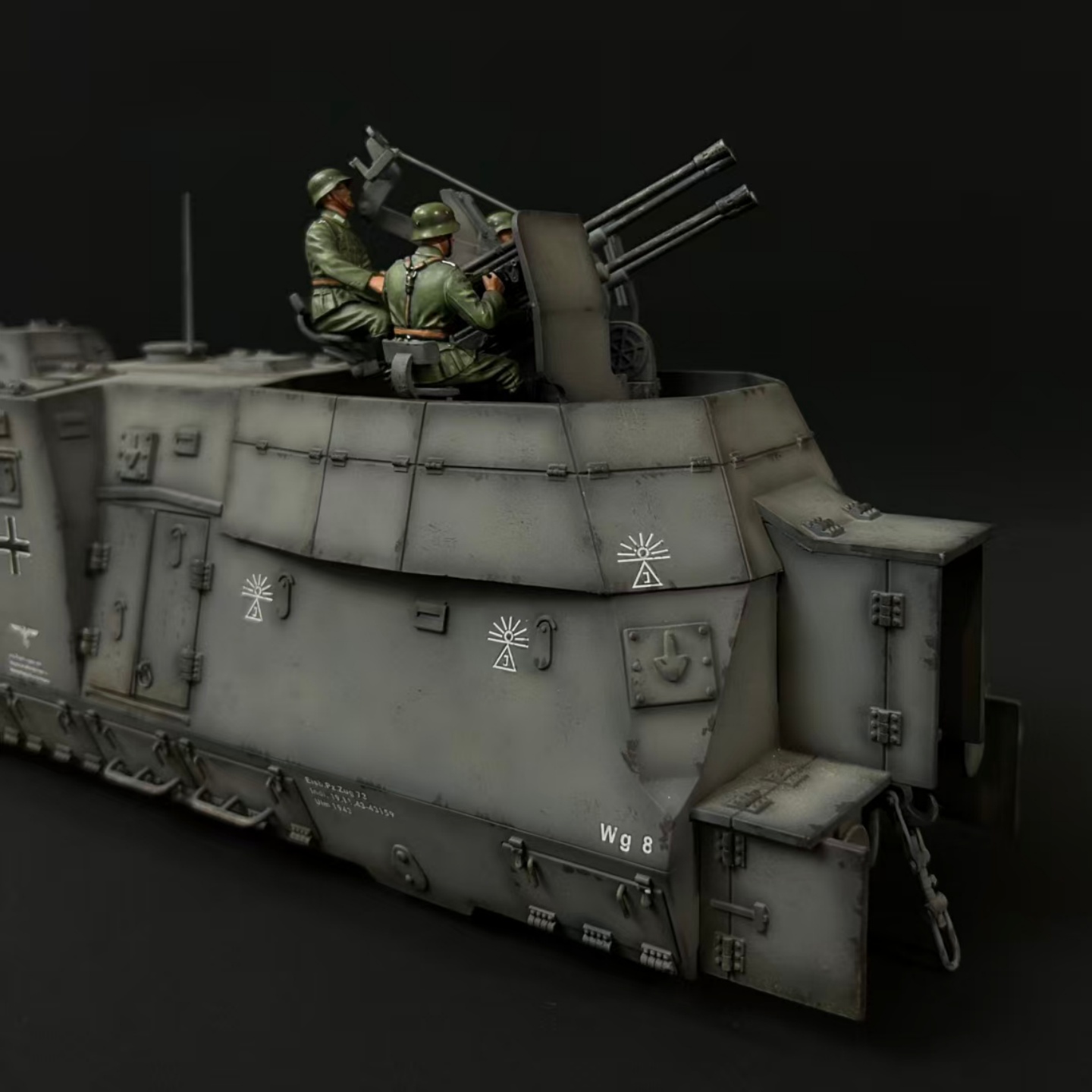 New panzerjäger, part of Panzerzug BP-44 The model BP-44 is a