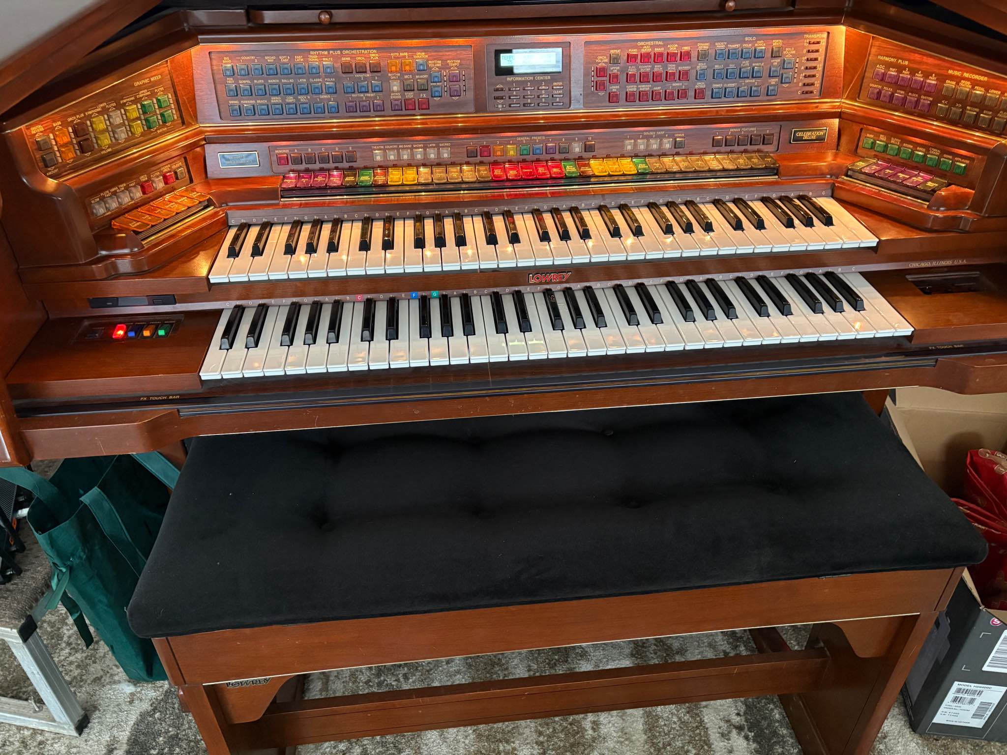 Powerful creative organ plays by itself - Organs - Lake Havasu City ...
