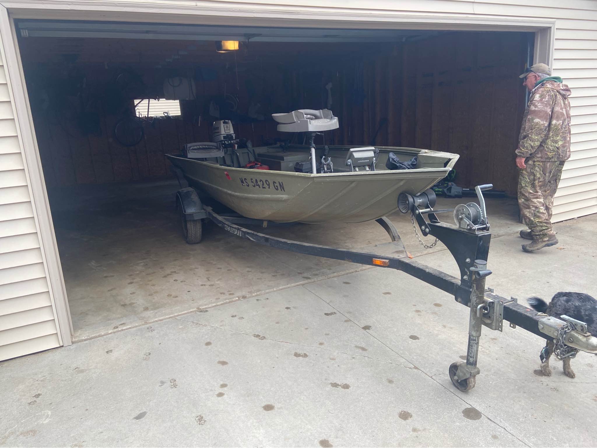 2005 Lowe Roughneck R1652VT w/ Johnson 30hp Motor & Trailer - Boats ...