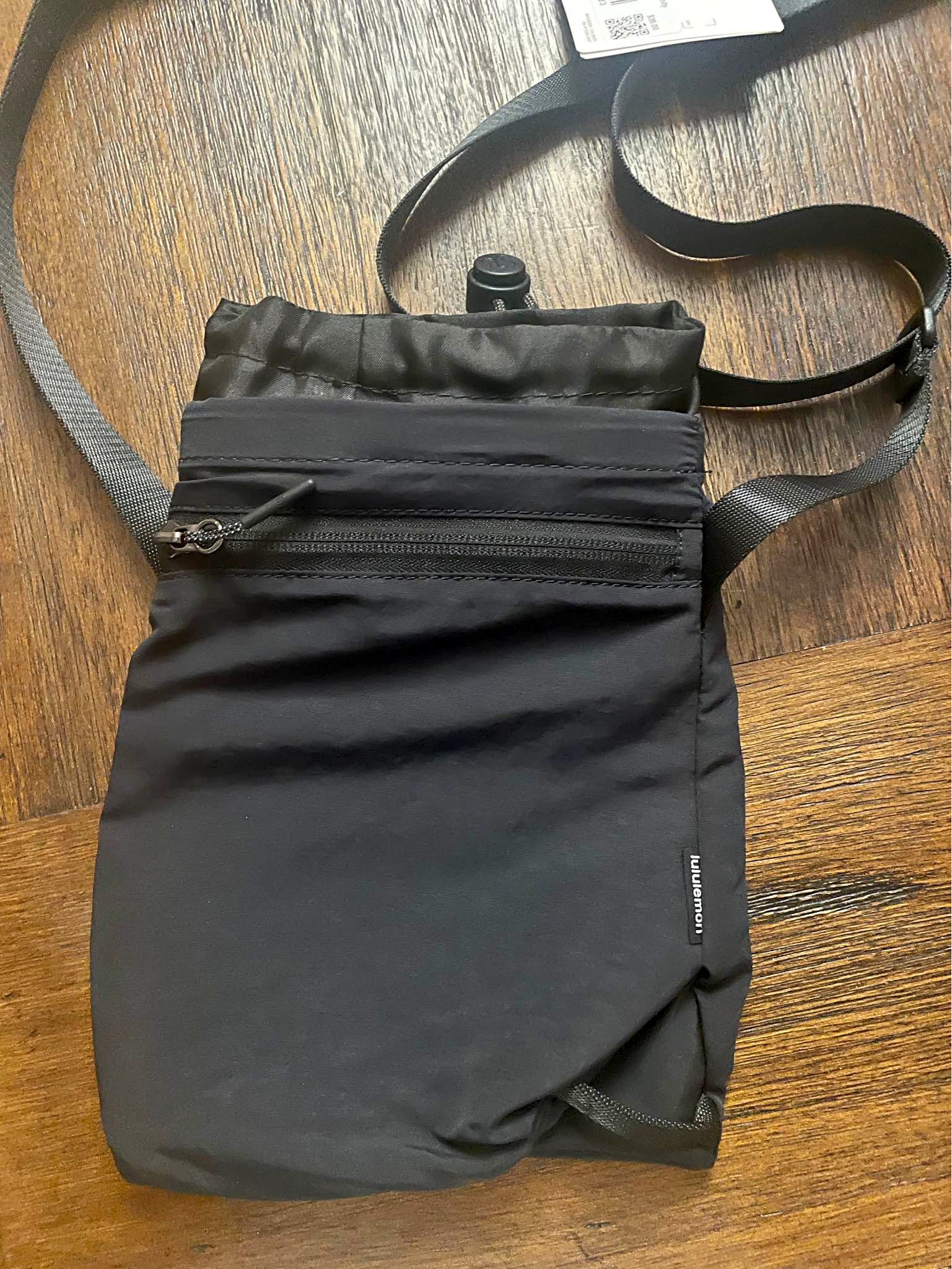 bottega veneta intrecciato travel duffel bag Top handles and adjustable p-retail-only-sku Kelty Comanche 5600 Mens Strap Type:Slash-resistant Chain (46