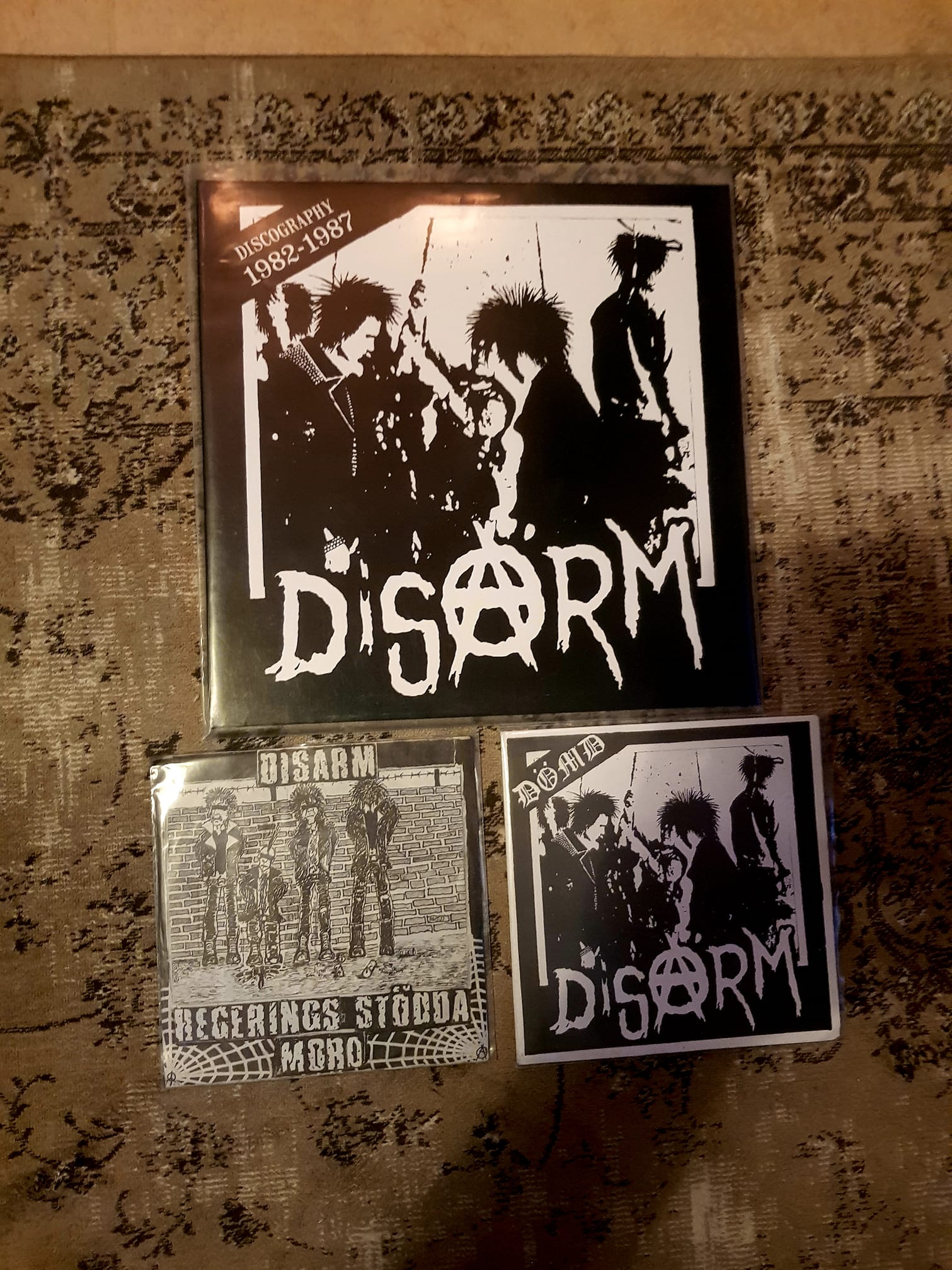 Disarm punkclassics from my hometown Gothenburg Sweden