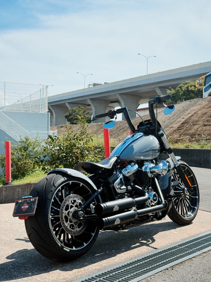 カスタムされたブレイクアウト中古車が入荷しました🔥 中古車情報