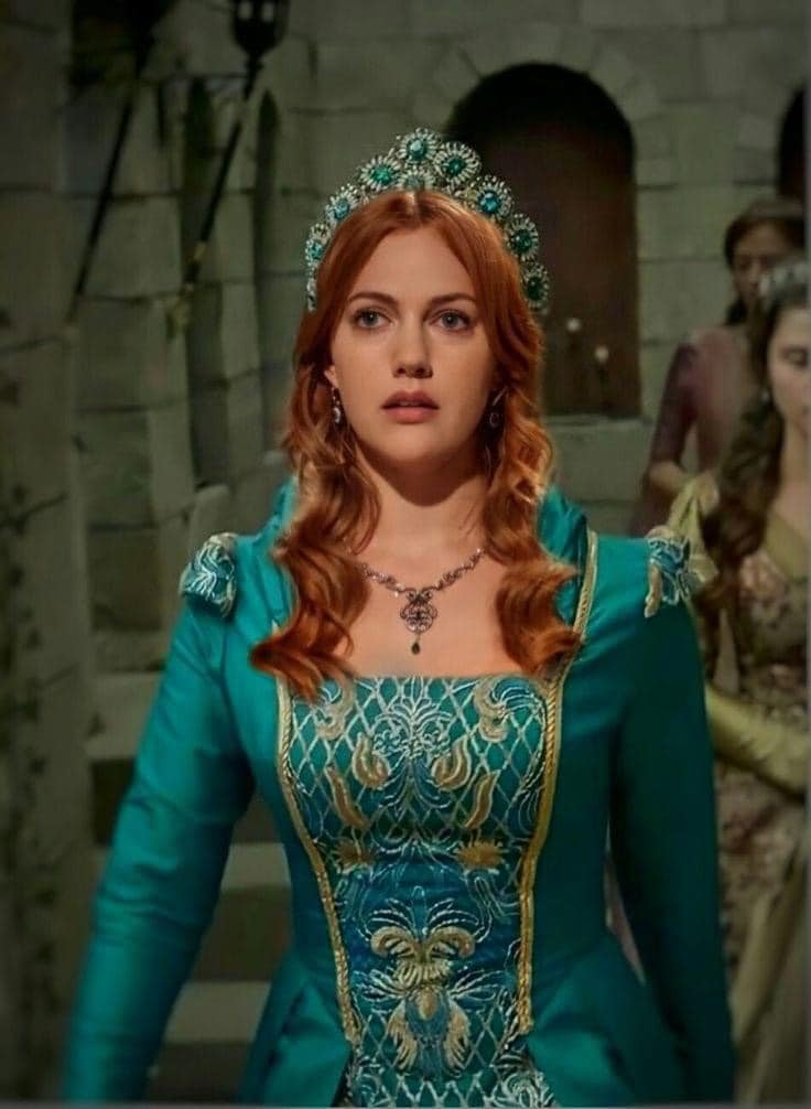 hurrem sultan blue dress Hi My dear MC fans which look of you like the most!! Size-38