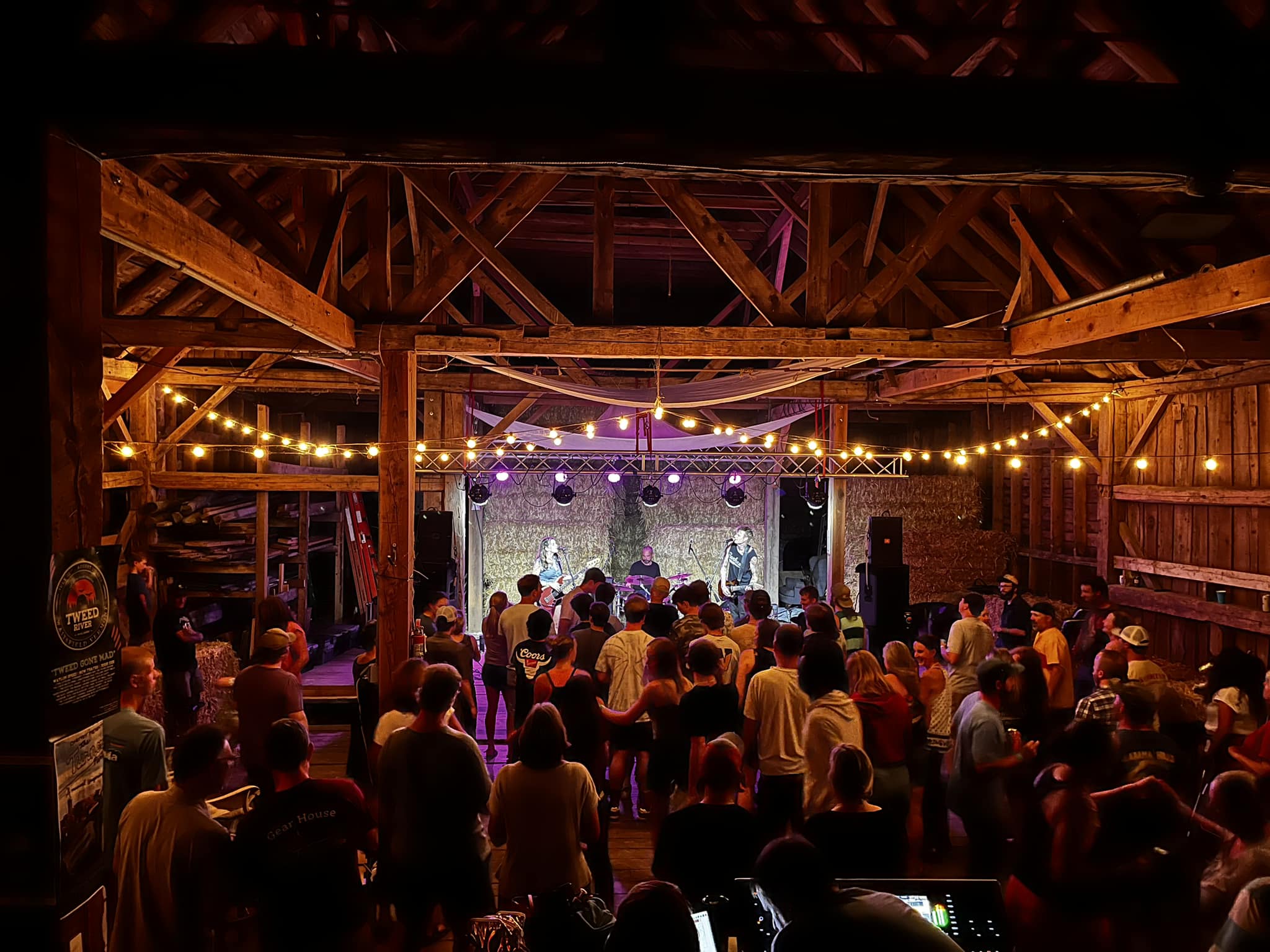 Jaded Ravins full band at Localfolk Smokehouse! With Pappy Biondo & EG ...