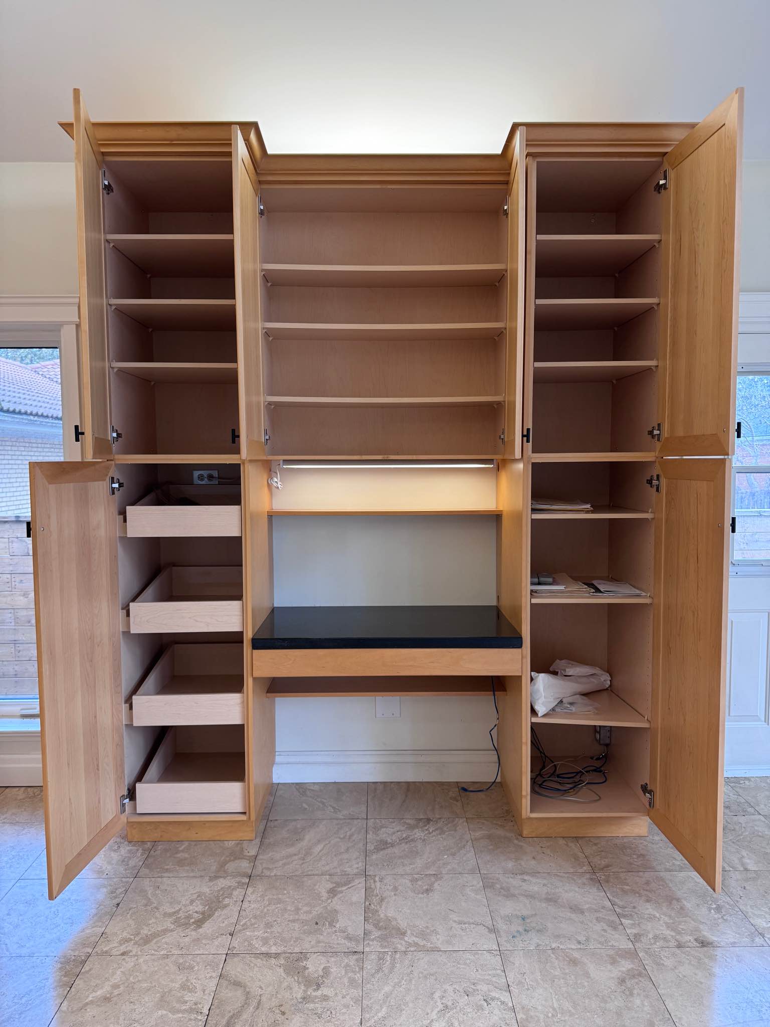 Built-In Millwork Cabinetry Workstation - Desks - Toronto, Ontario ...