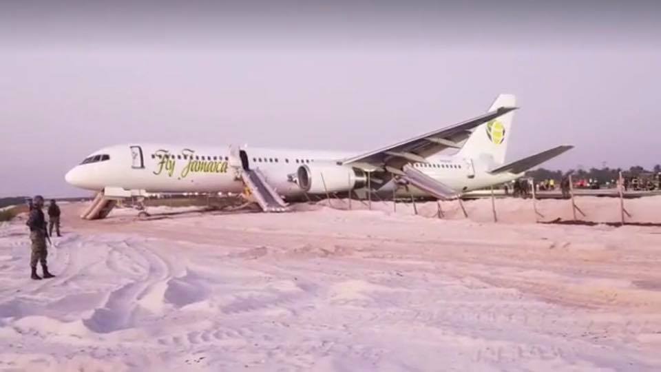 RUNWAY OVERRUN / Authorities report Fly Jamaica #OJ256 to Toronto