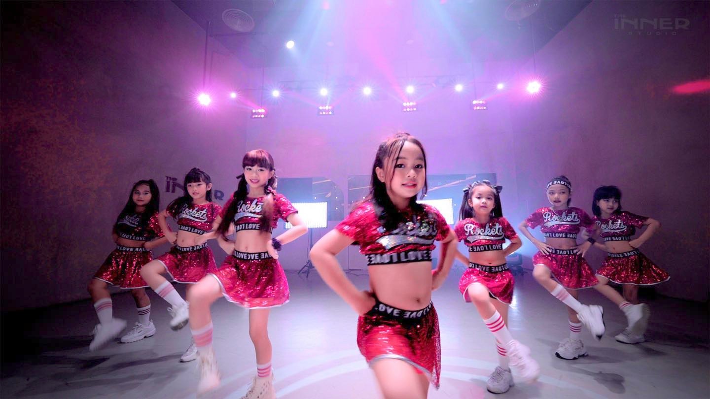 เตรียมพบกับ ครั้งแรกของการ เดบิวท์ วง K... - The Inner Studio