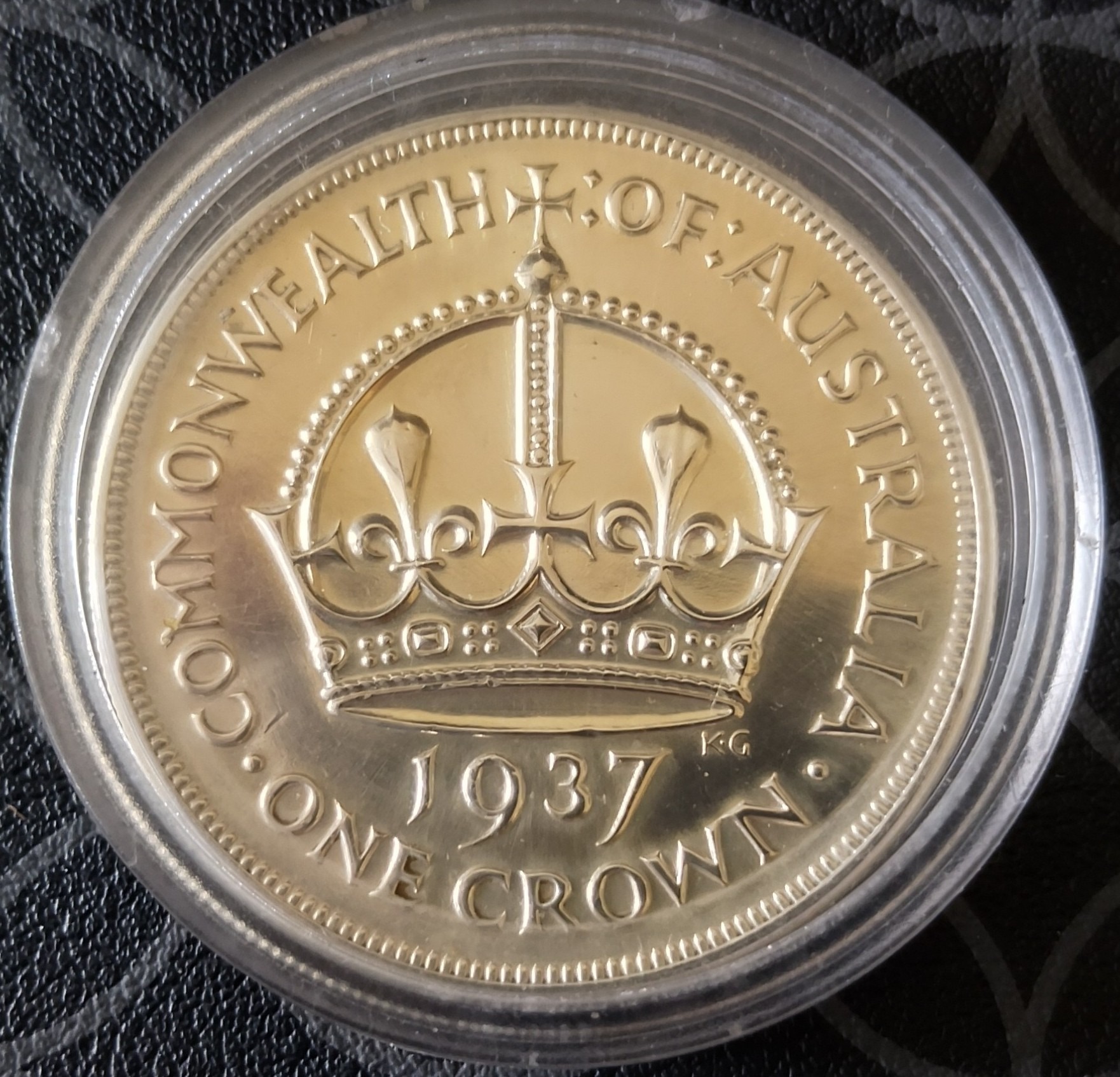 Why would a 1937 Australia Crown coin be turned into a ring?