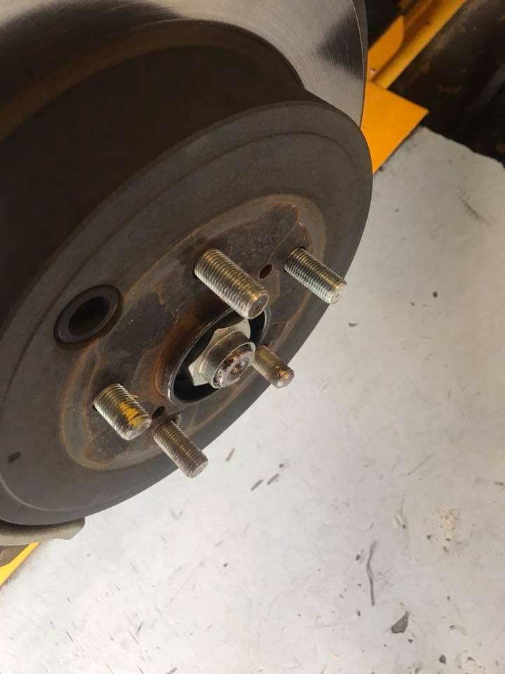 Why do BRZ wheel studs break easily?