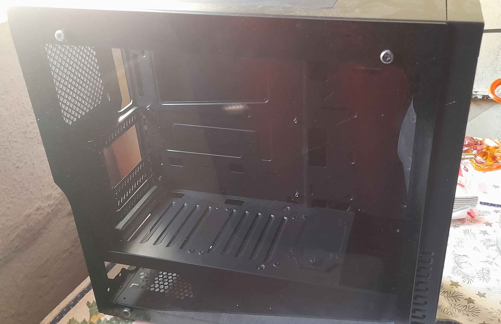 Vendo caixa gamer sem fan - Computer Cases - Camama, Luanda, Angola ...