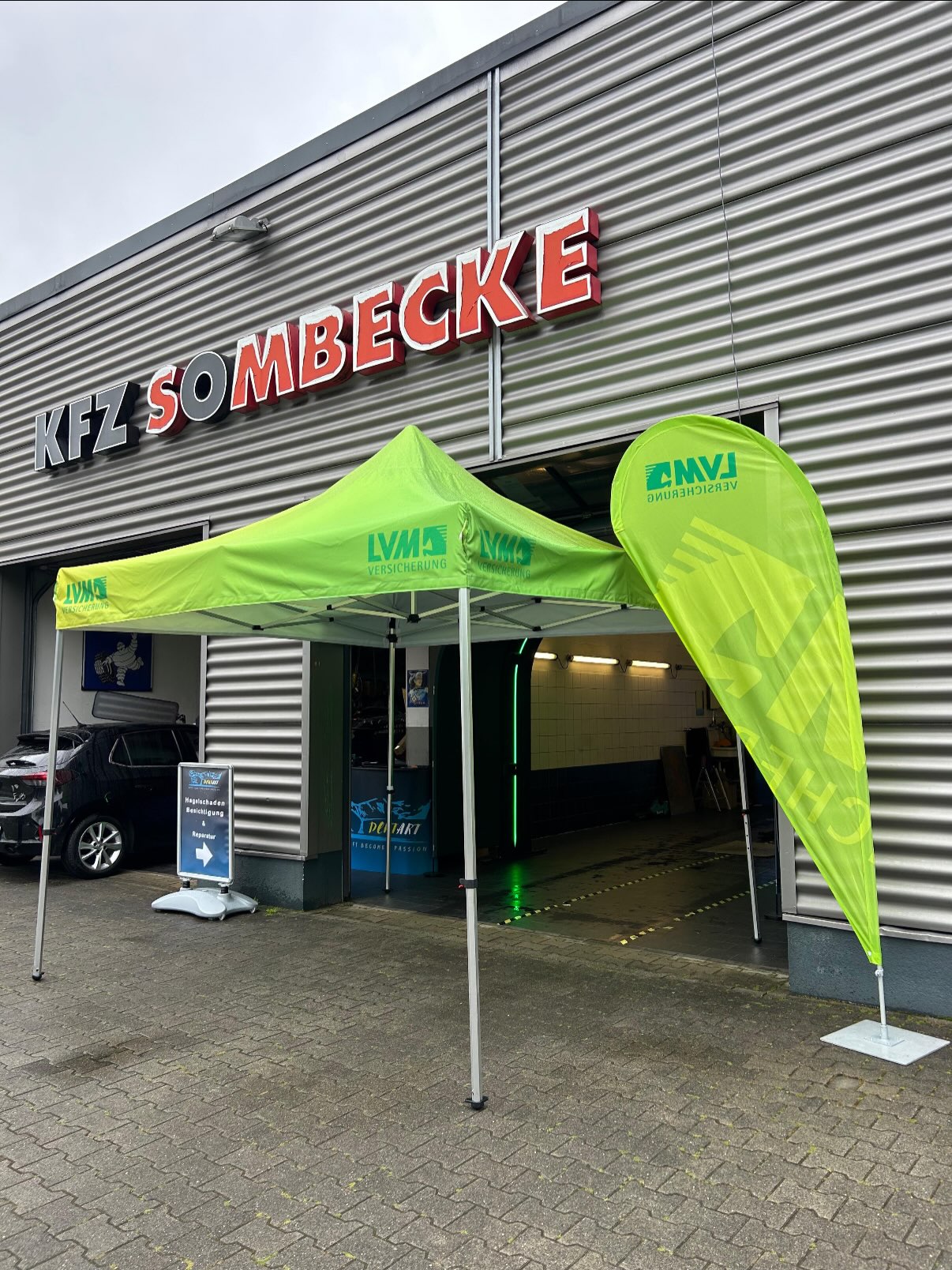 tarp mit kederleiste qeedo Motor Universal Sonnensegel für Camper, Wohnmobil, Van, PKW & SUV – wasserdichtes Vordach Keder & Saugnapf Merinowolle Schlafsack mit Offen is_customizable Größe:für Peak XXL