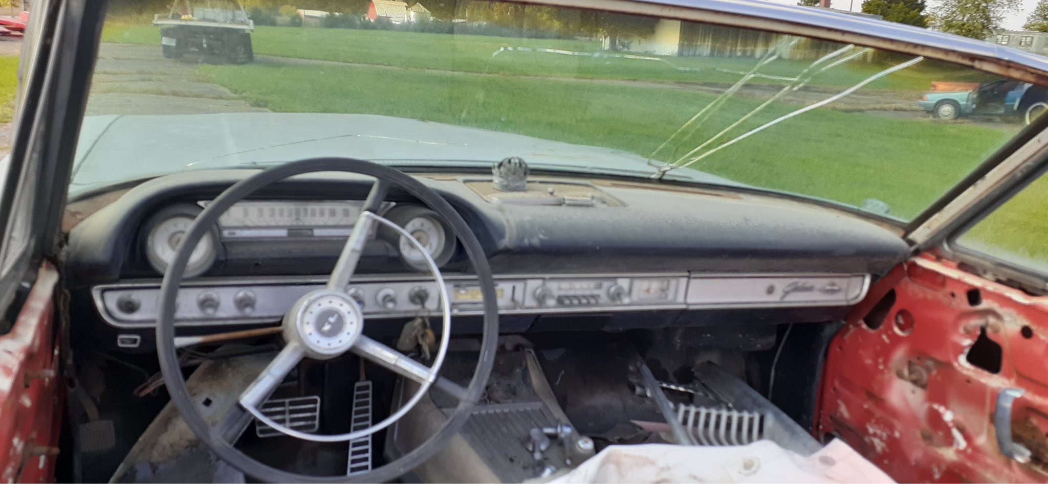1963 Peacock Blue Ford Galaxie 500/XL 2 Door Hardtop #81502564 Photo