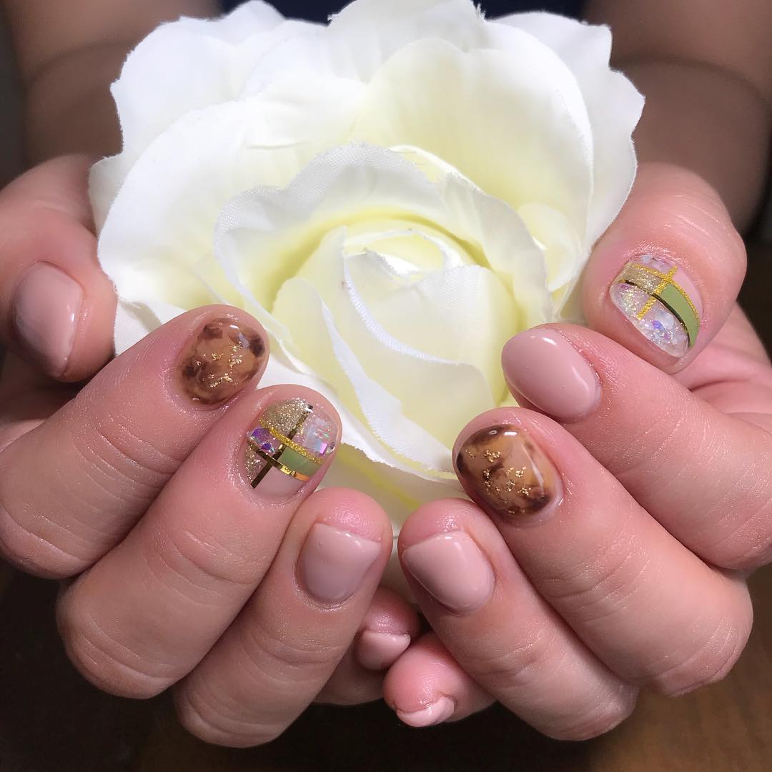 Mee Nail ミィネイル 堺市南区ネイルサロン お客様持ち込みデザイン 堺市 堺 ネイル ネイルサロン 安いネイル プライベート サロン 通いやすい 低価格 主婦 ネイルデビュー 初心者安心 ジェル ジェルネイル プリジェル サクラジェル Sacra オフィス