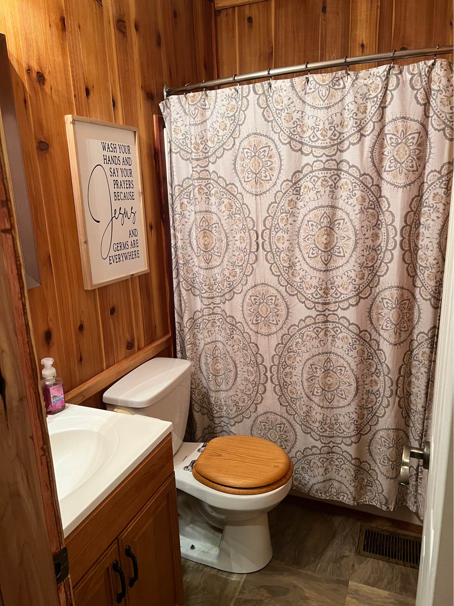 3 Beds 2 Baths House Property Rentals Rockford, Alabama